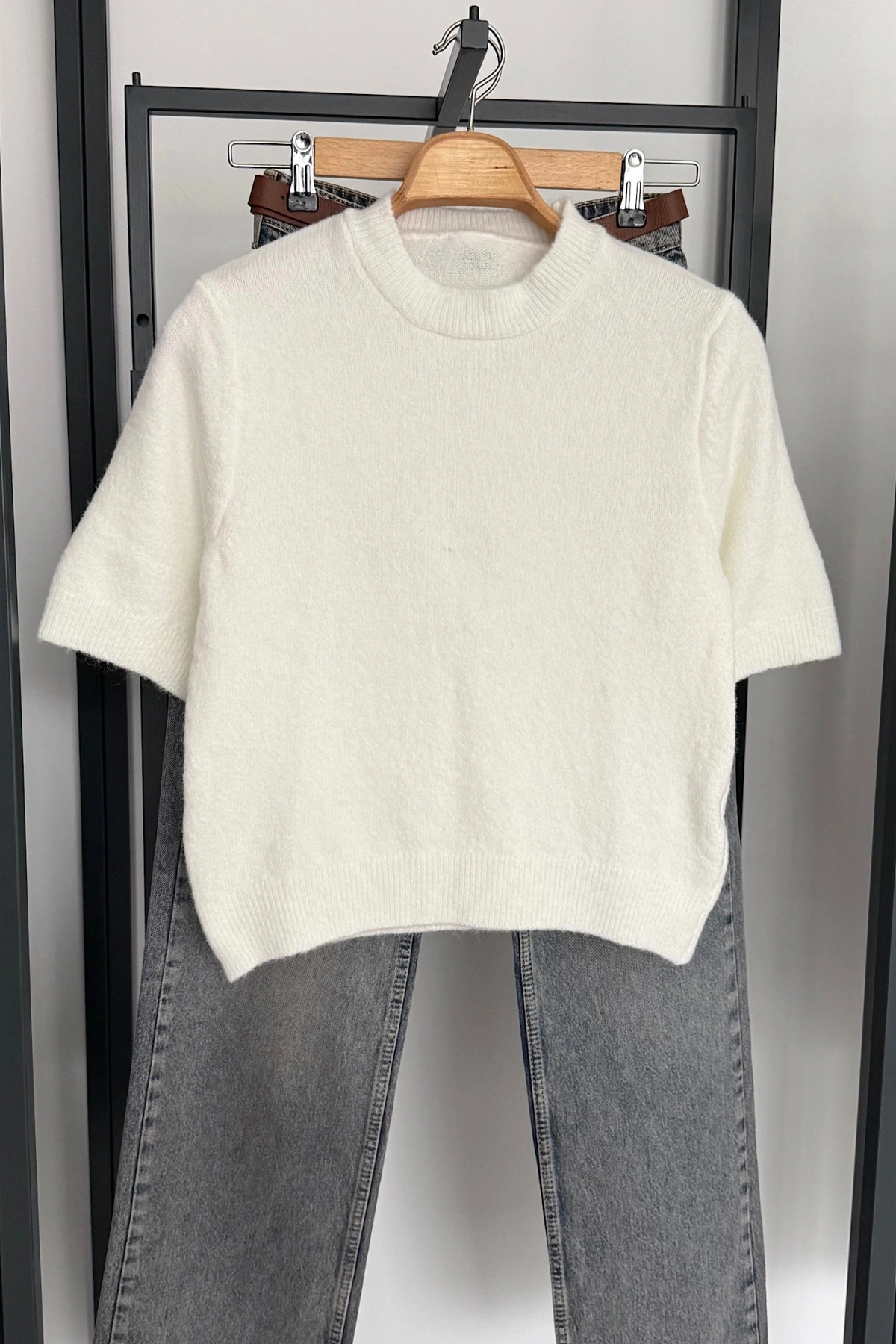 Kısa Kol Düz Kazak Ekru