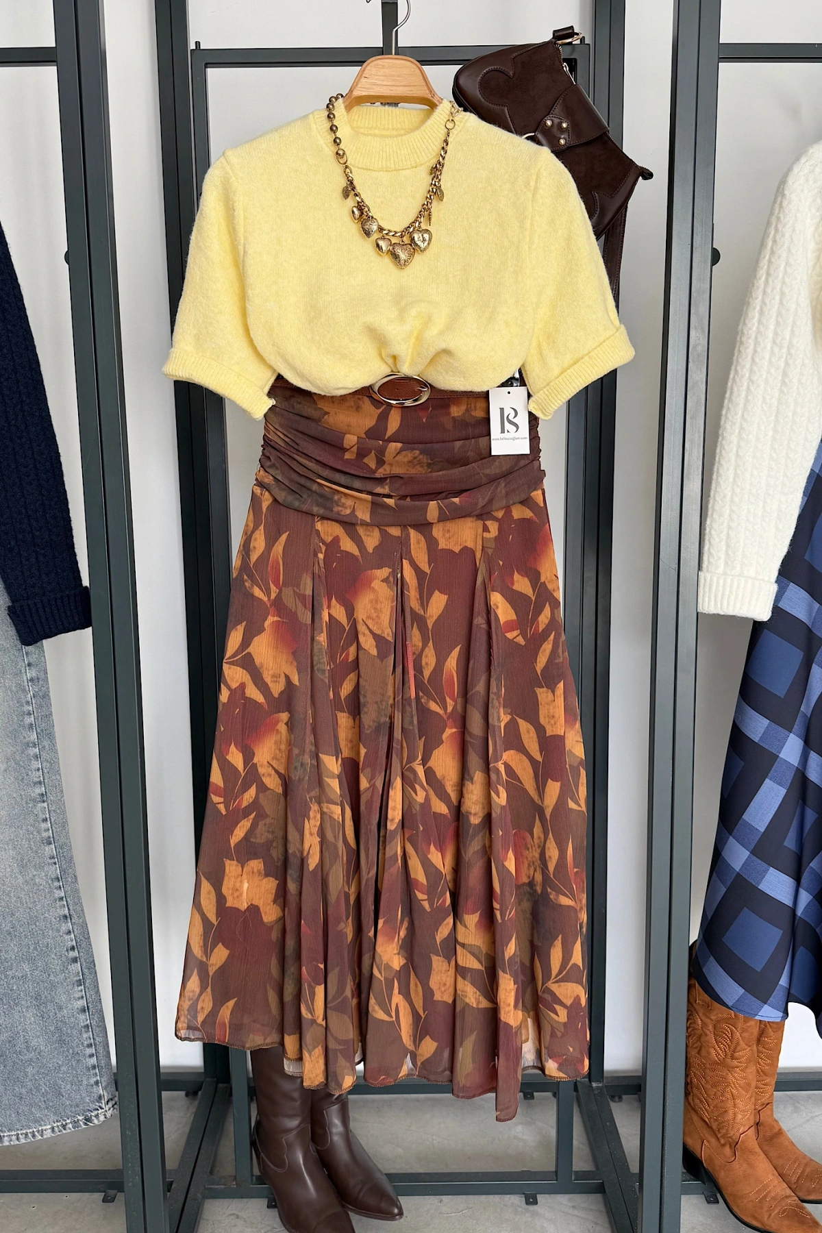 Kısa Kol Düz Kazak Sarı