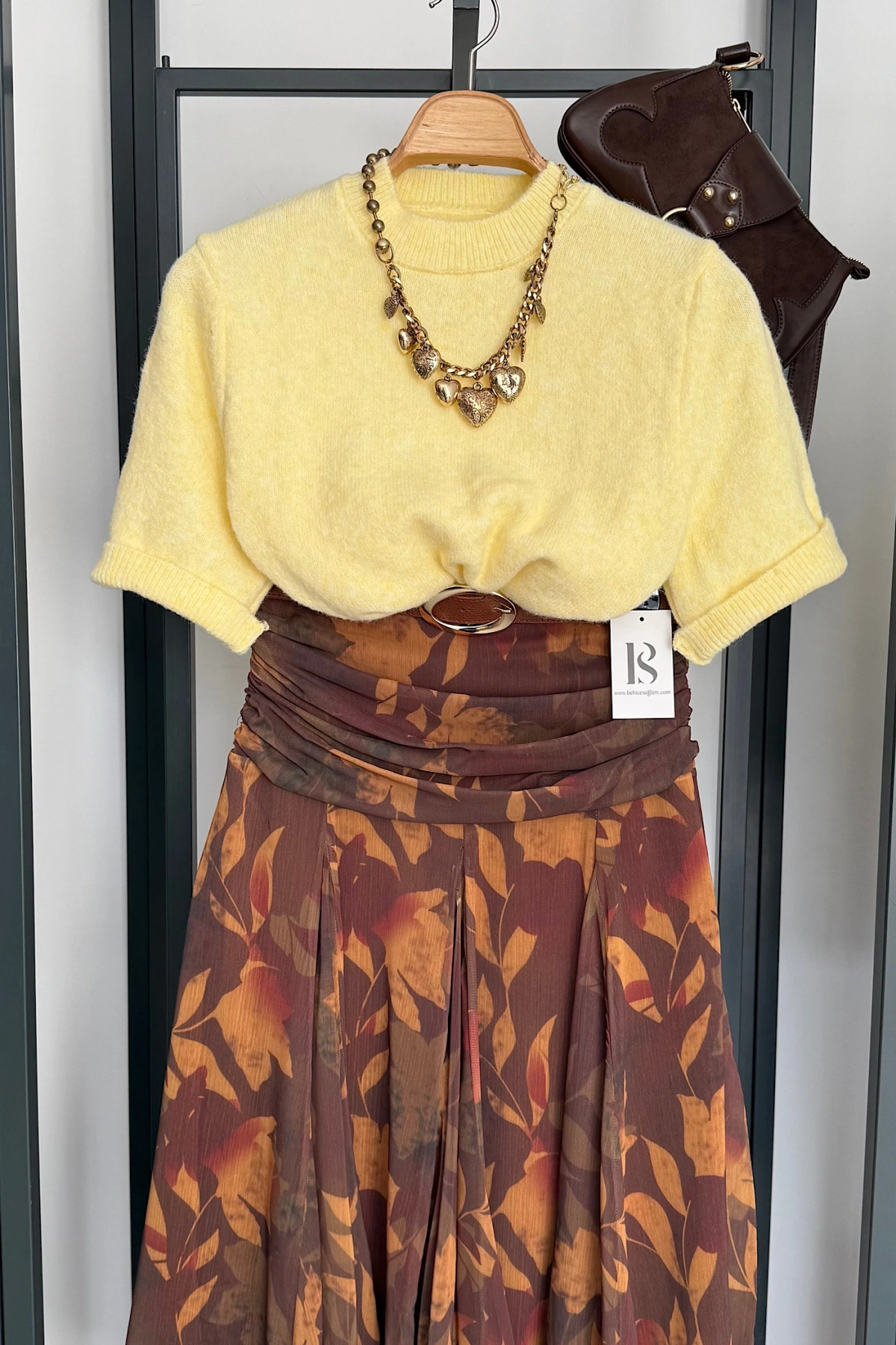 Kısa Kol Düz Kazak Sarı