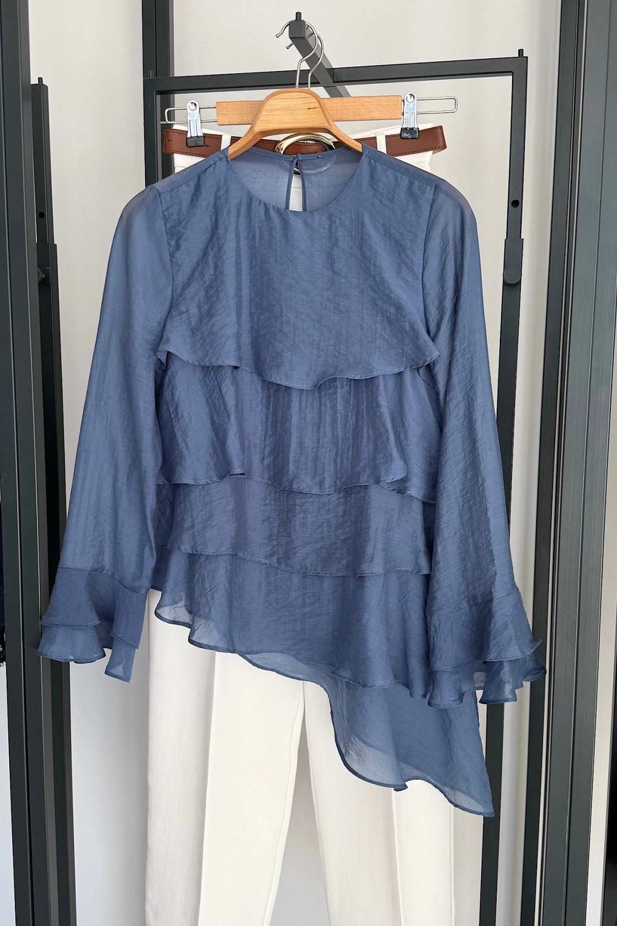 Kol Detaylı Katlı Uzun Kol Bluz Lacivert