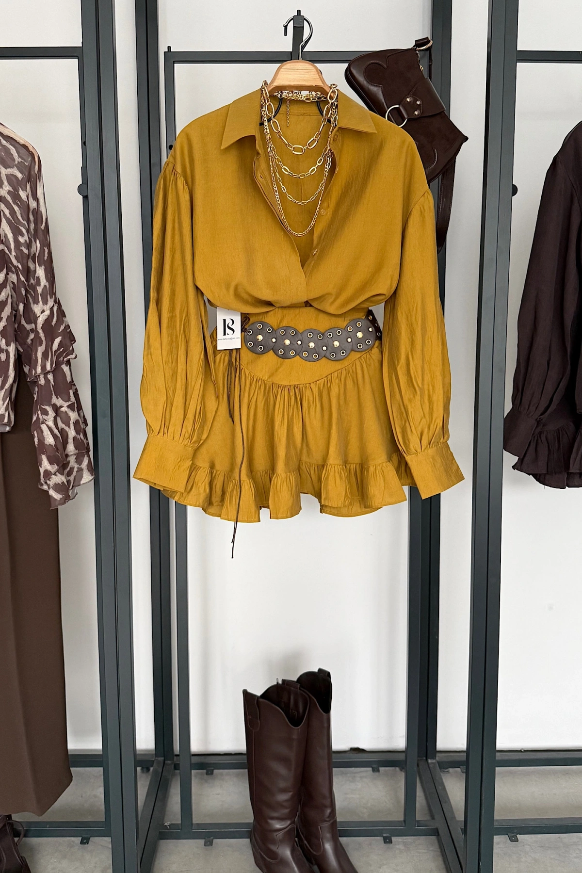 Korse Belli Etekli Takım Hardal