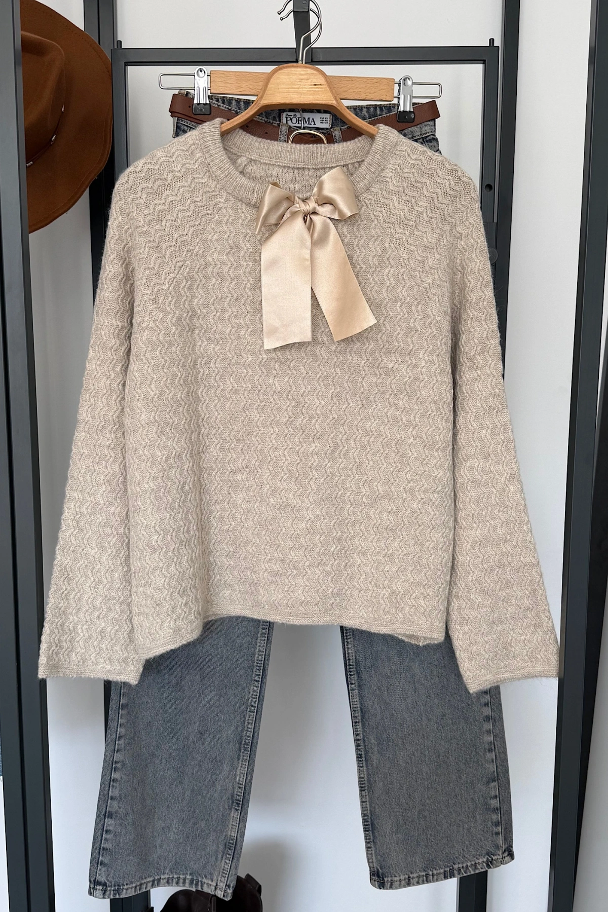 Kurdelalı Kazak Bej