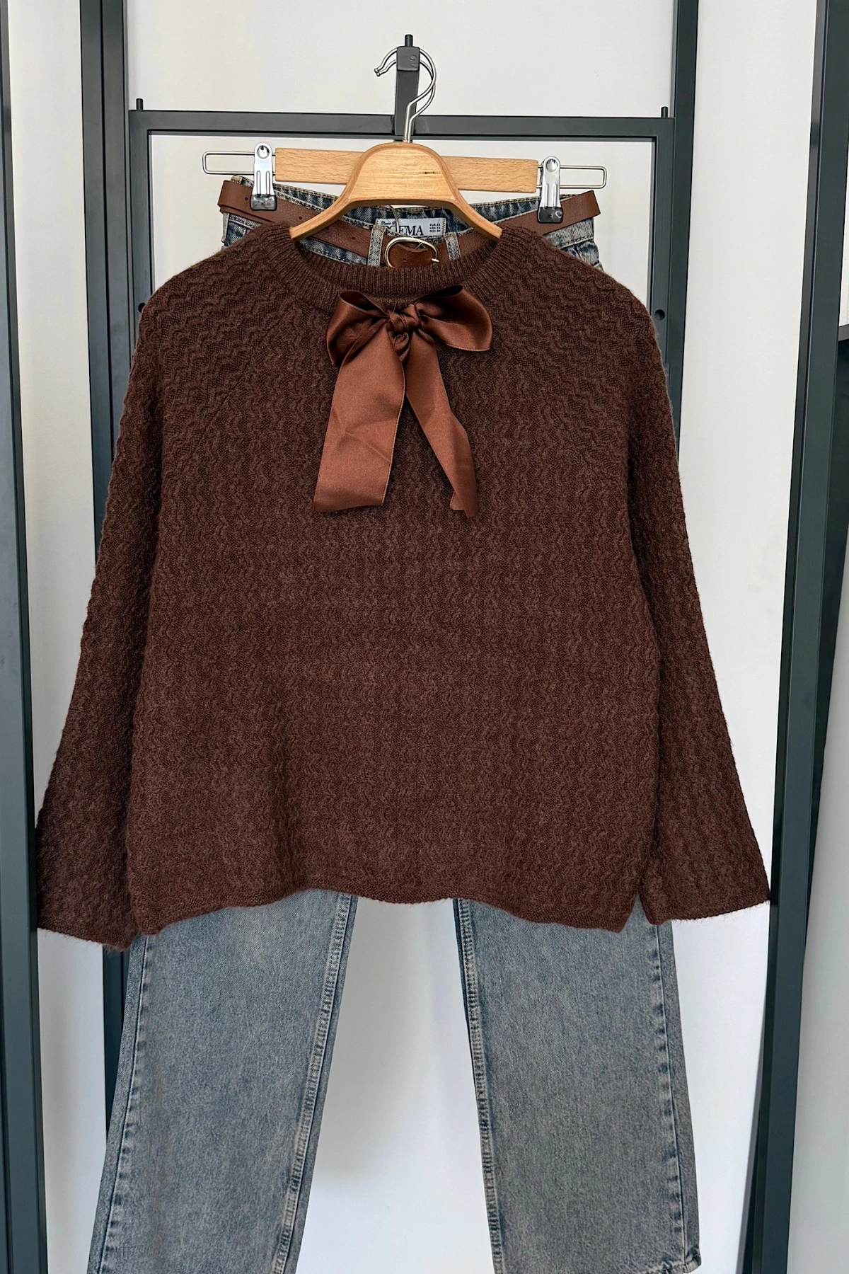 Kurdelalı Kazak Koyu Tarçın