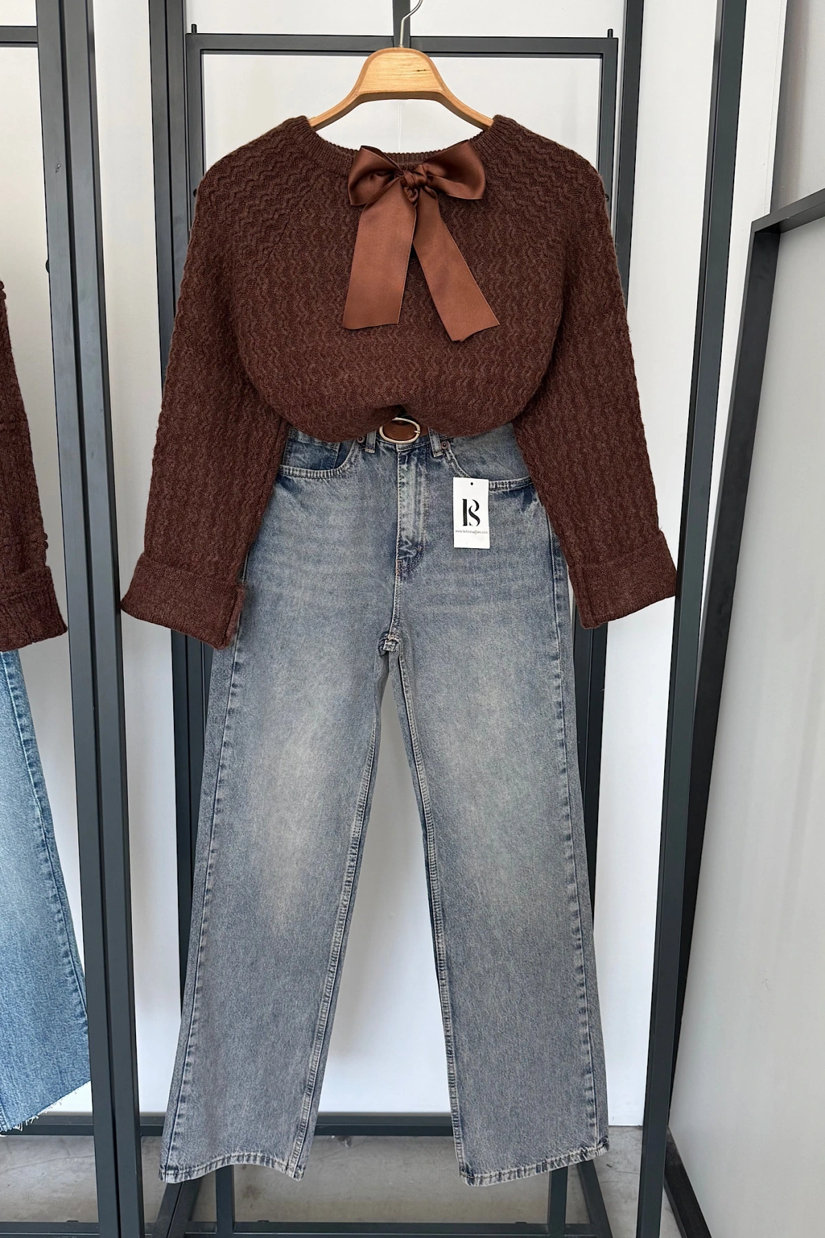 Kurdelalı Kazak Koyu Tarçın