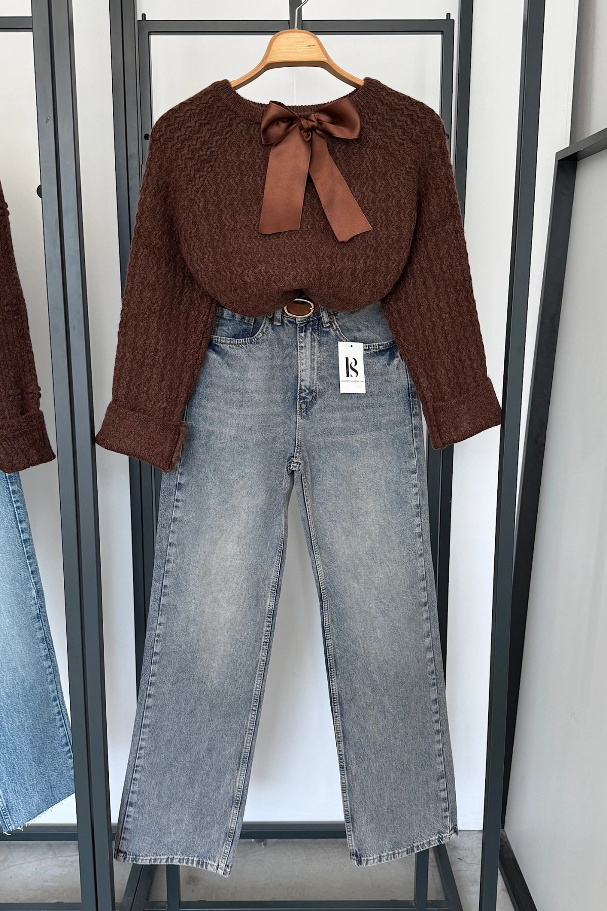 Kurdelalı Kazak Koyu Tarçın