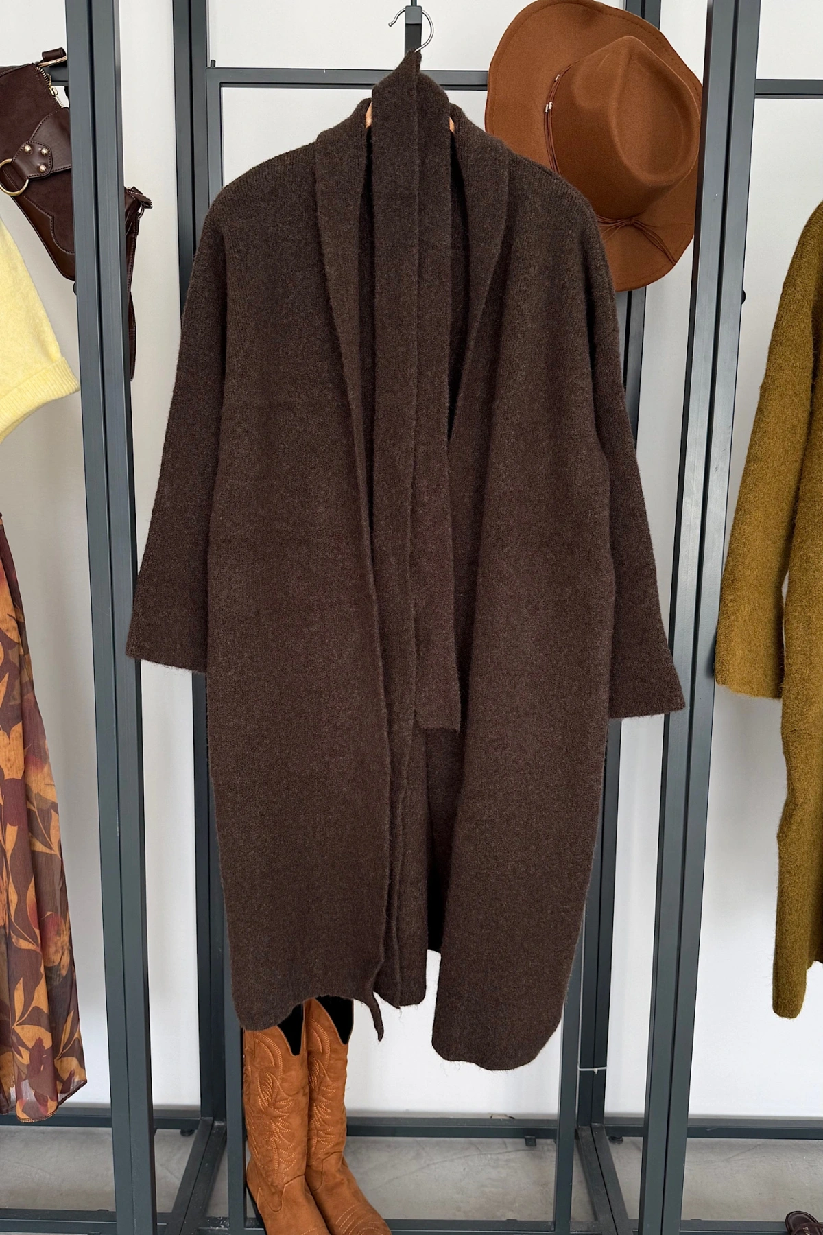 Kuşaklı Oversize Hırka Kahverengi