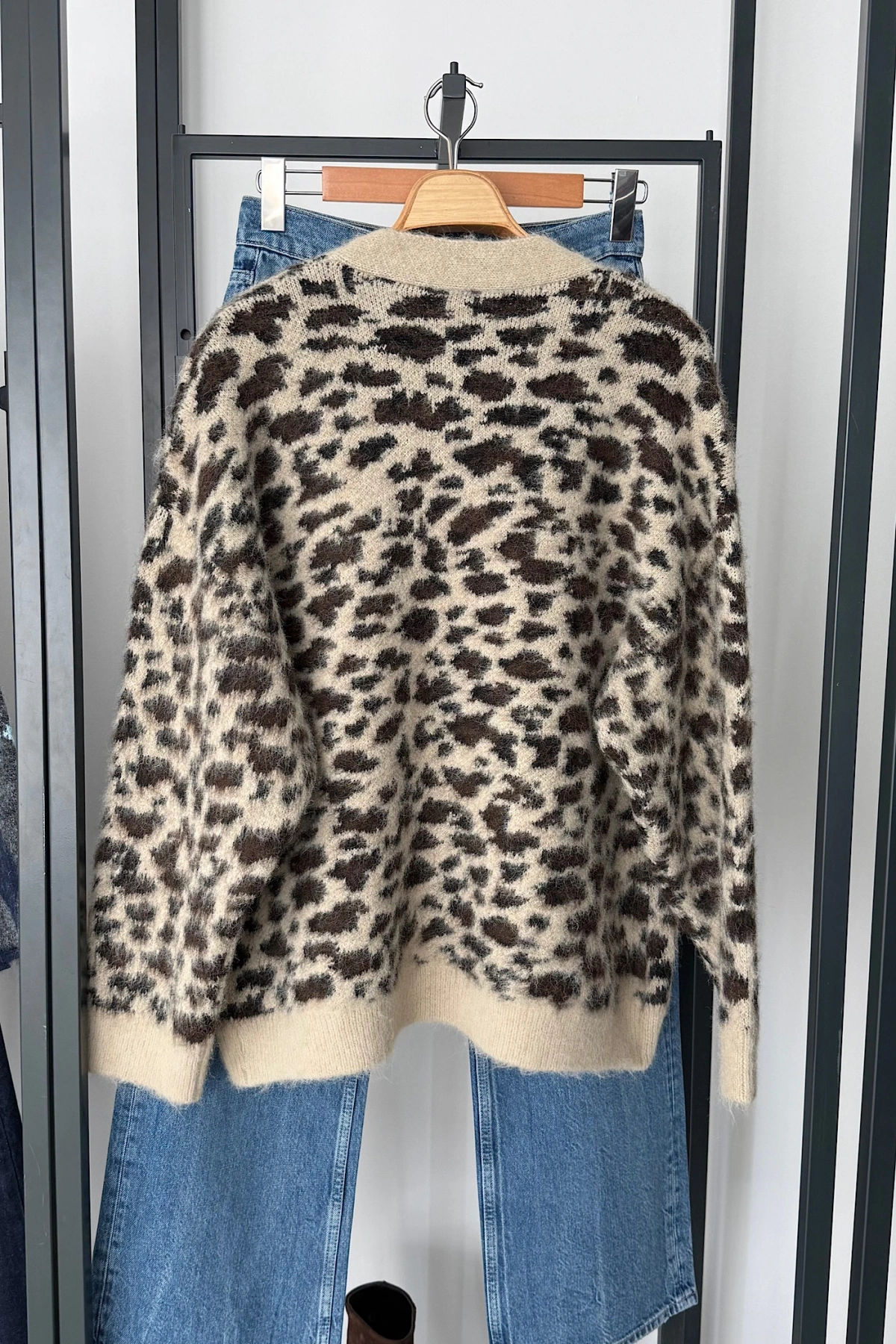 Leopar Desen Hırka Taş