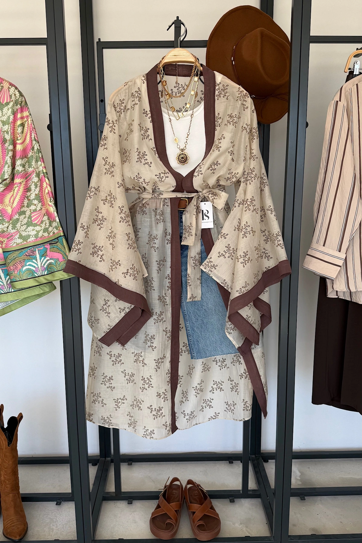 Nakış İşlemeli Kimono Taş