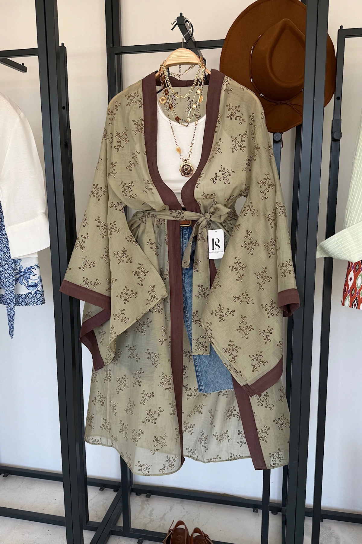 Nakış İşlemeli Kimono Yeşil