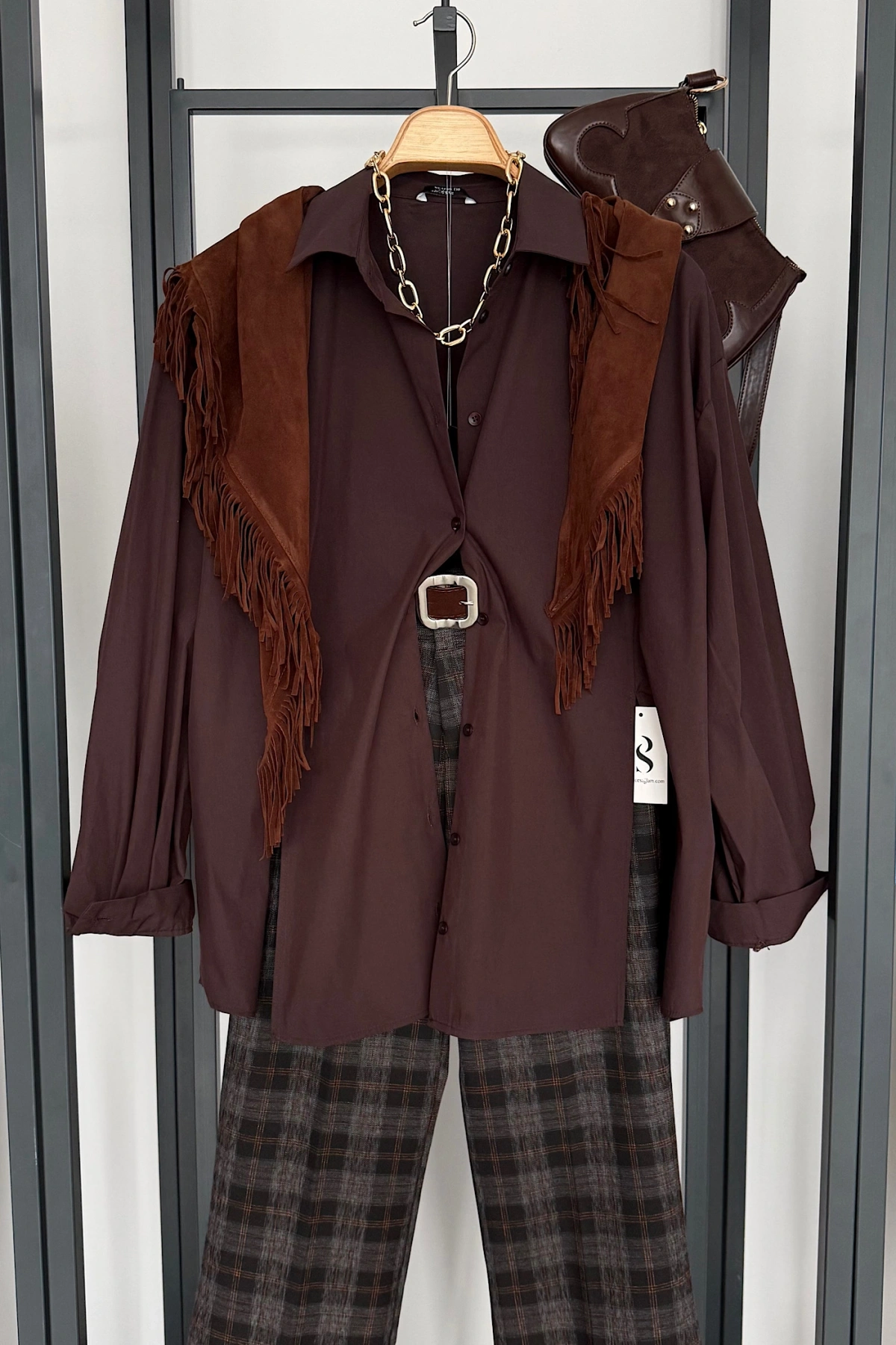 Önü Yırtmaçlı Gömlek Kahverengi