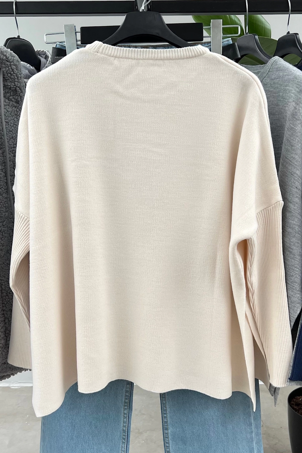 Oversize Düz Kazak Krem