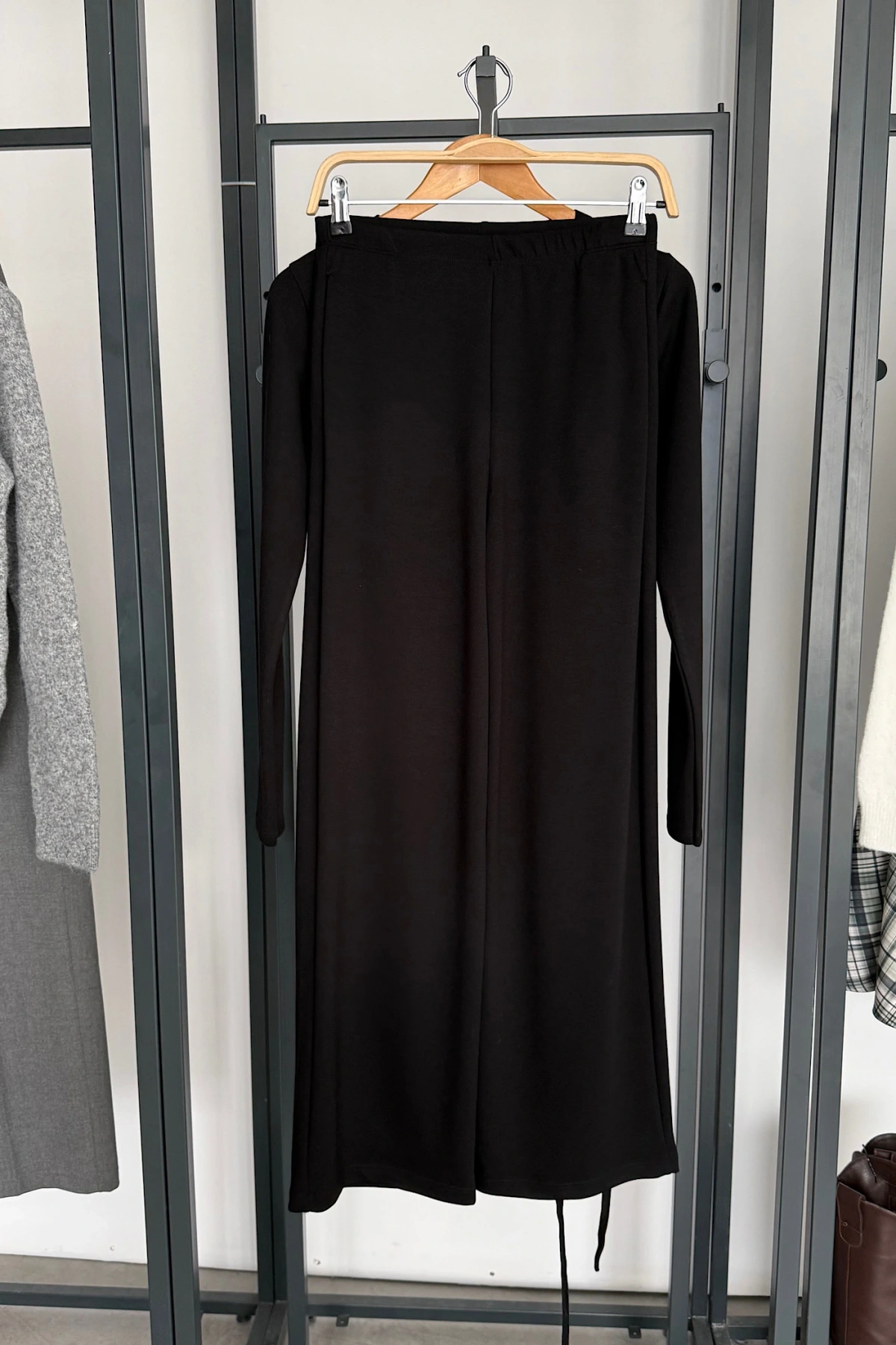 Oysh Kruvaze Takım Siyah