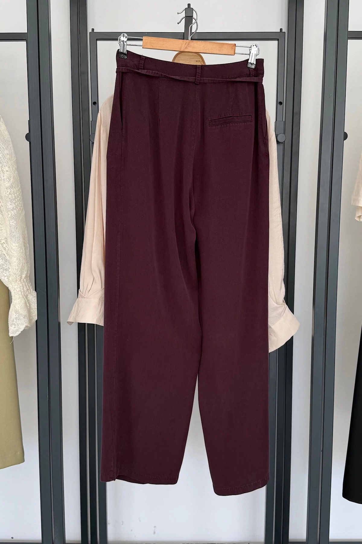 Palazzo Pens Detay Bağıcıklı Pantolon Bordo