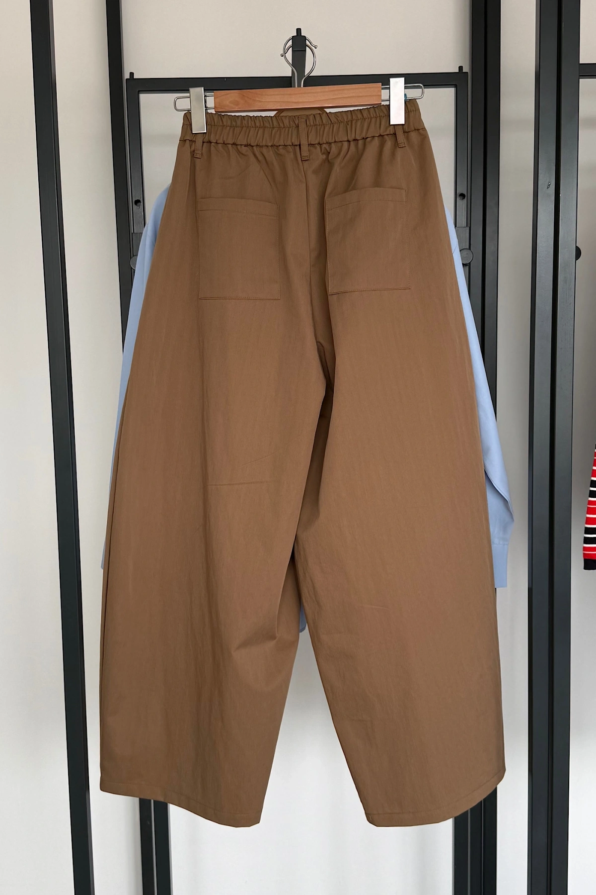 Pileli Bagy Pantolon Camel