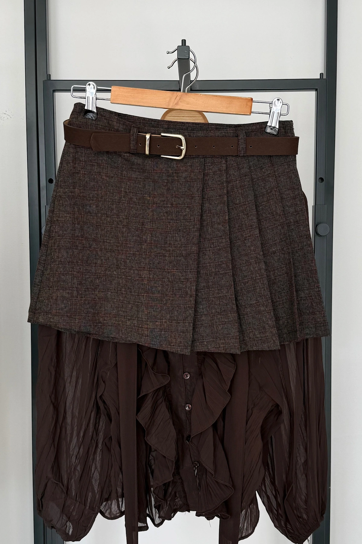 Pileli Kendinden Kemerli Ekose Şort Etek Kahverengi