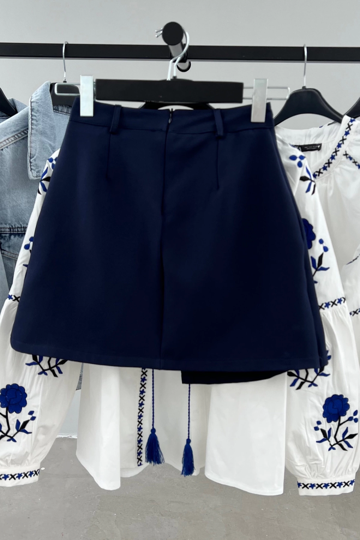 Pleated Navy Blue Short Skirt