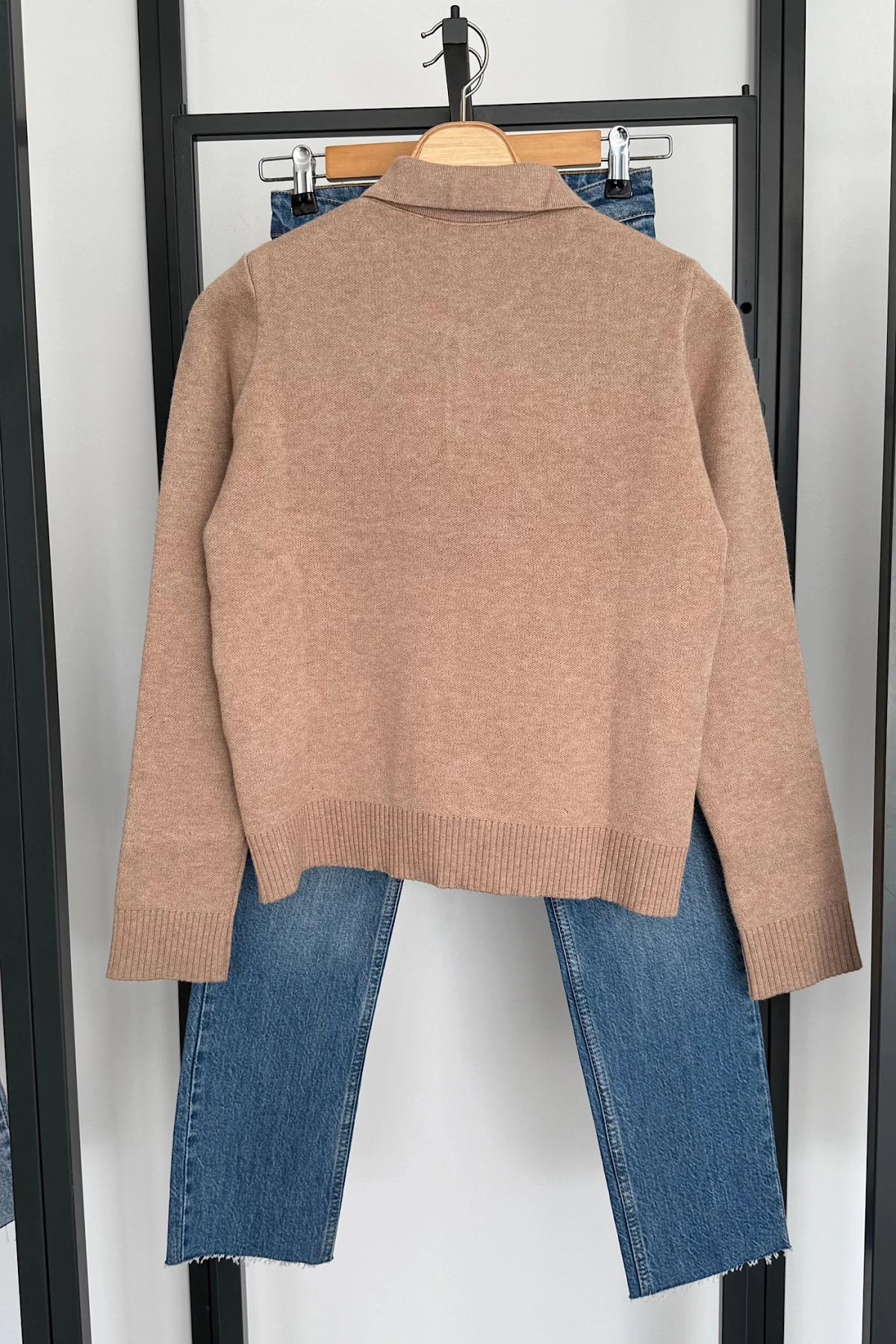 Polo Yaka 3 Düğmeli Kazak Camel