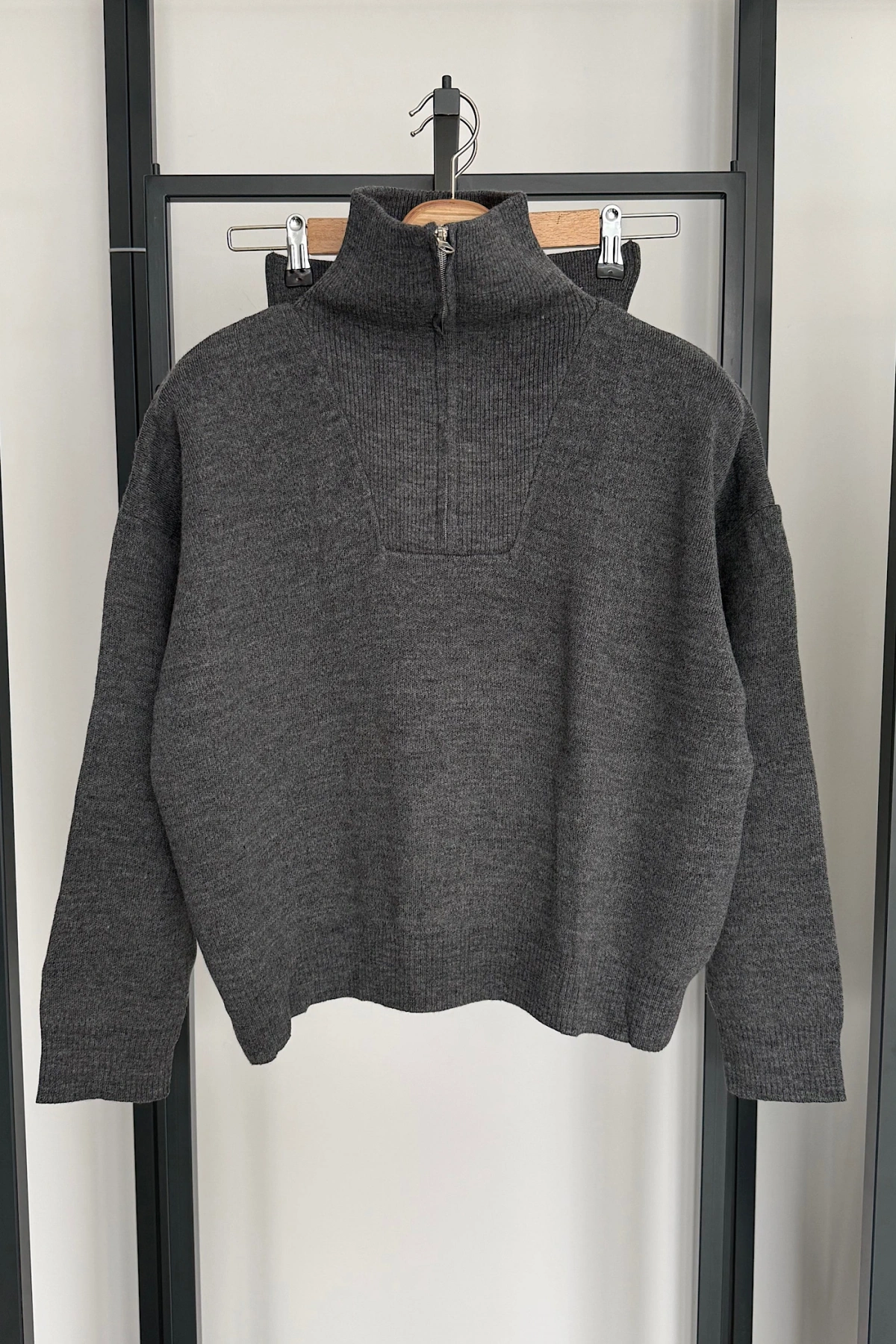 Polo Yaka Etekli Takım Antrasit