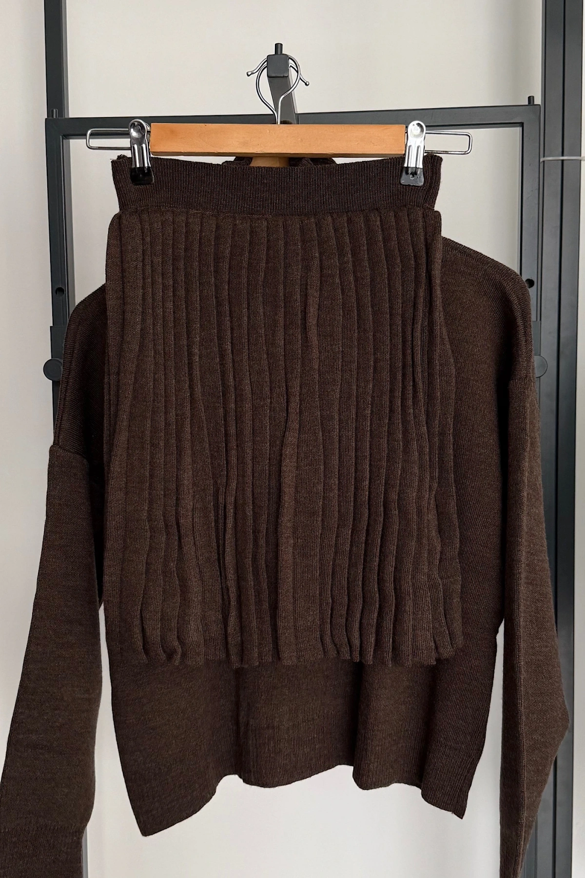 Polo Yaka Etekli Takım Kahverengi