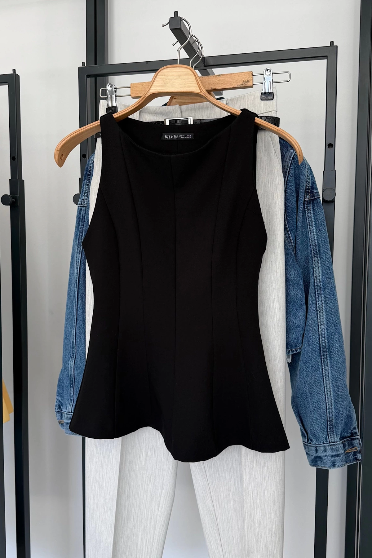 Premıum Kayık Yaka Peplum Bluz