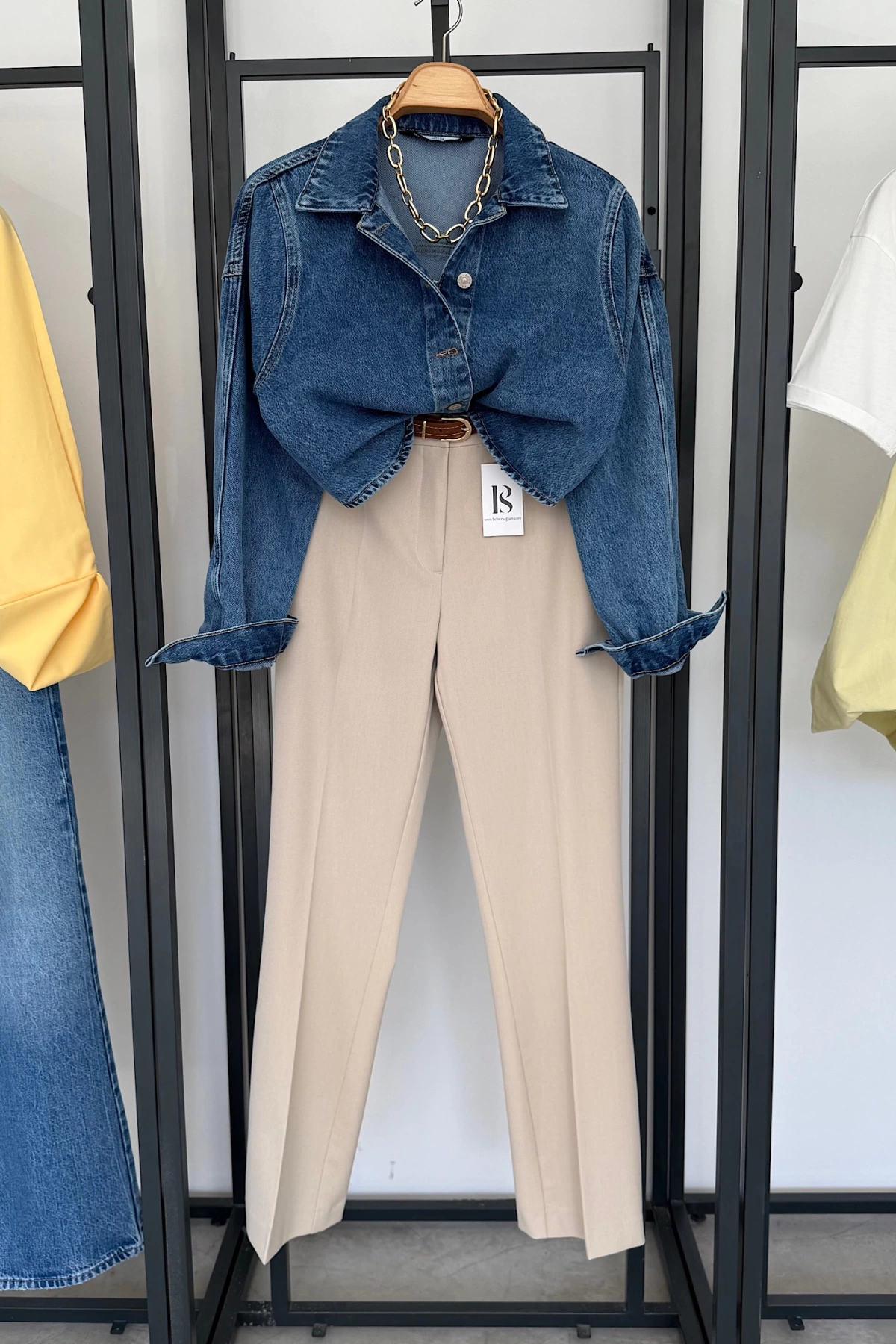 Premıum Kemerli Düz Fit Pantolon Taş