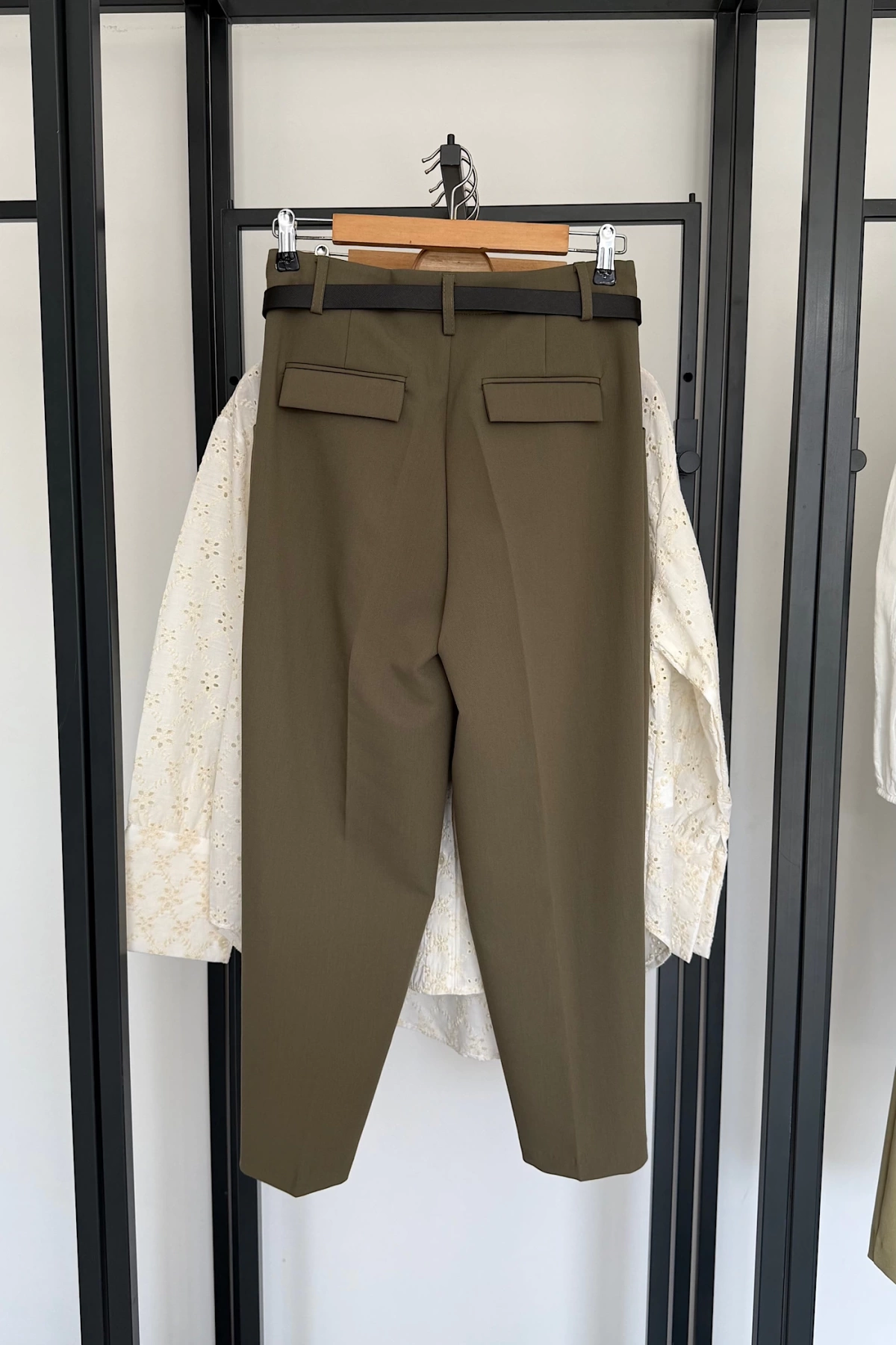 Premıum Kemerli Havuç Fit Pantolon Yeşil