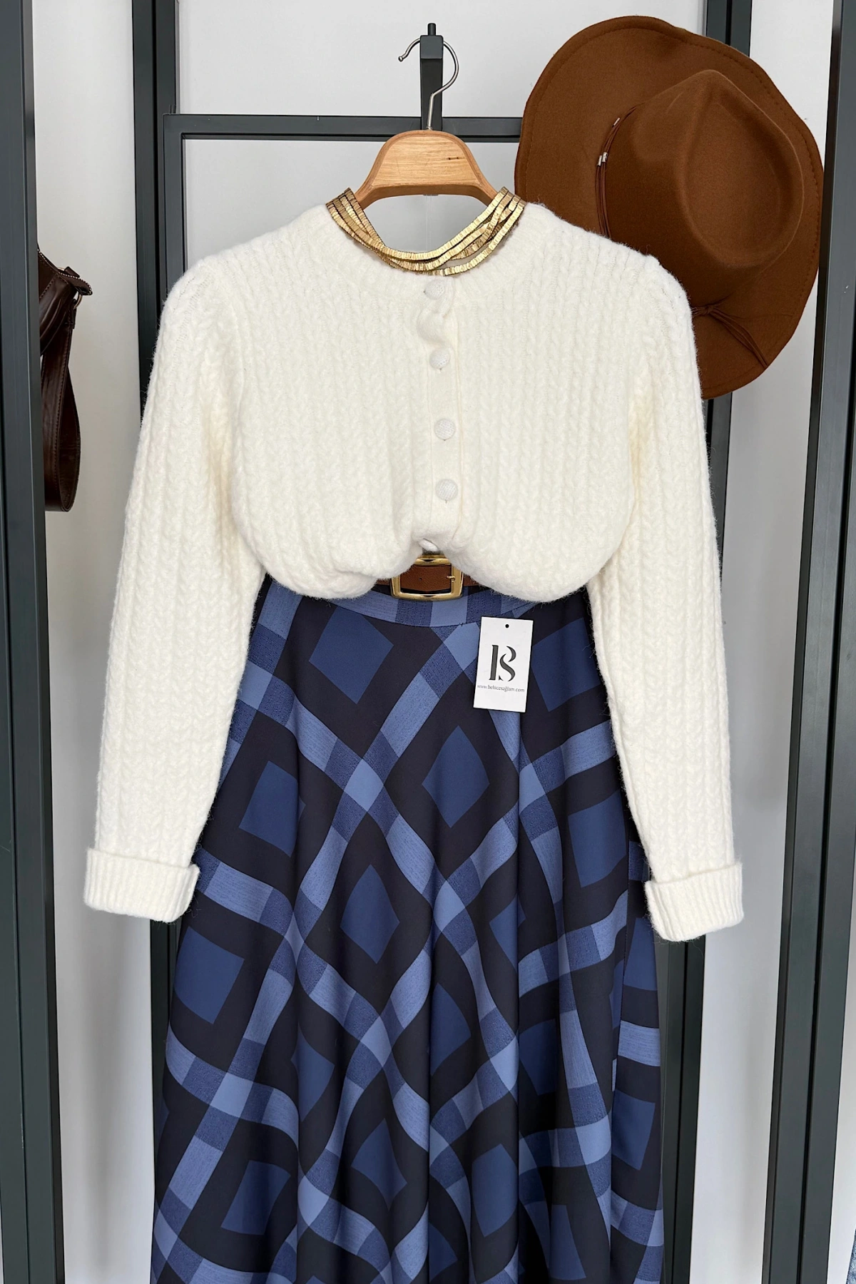 Saç Örgü Hırka Ekru