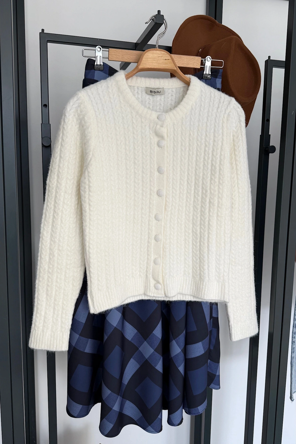 Saç Örgü Hırka Ekru