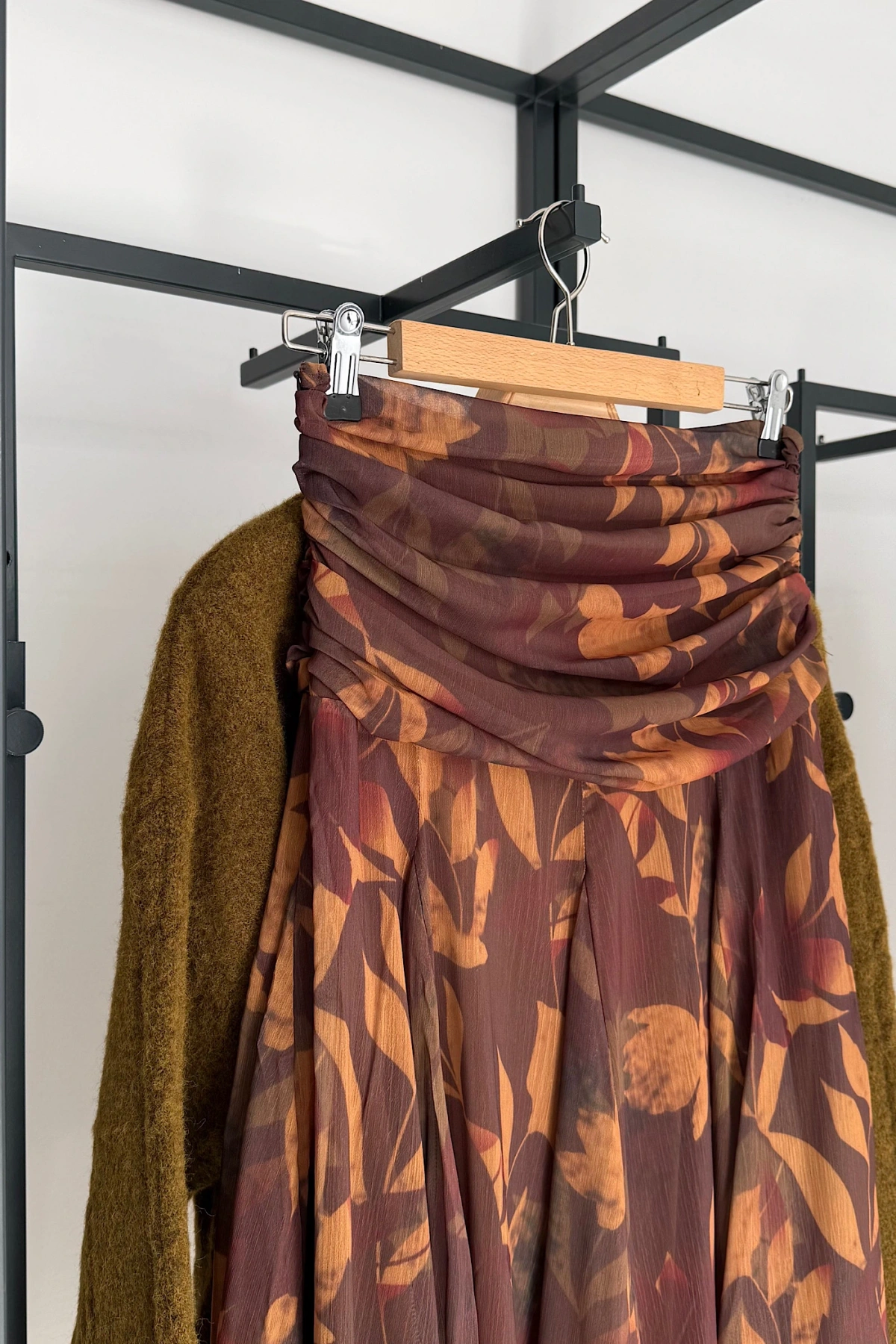 Şal Desen Etek Yaprak Desen