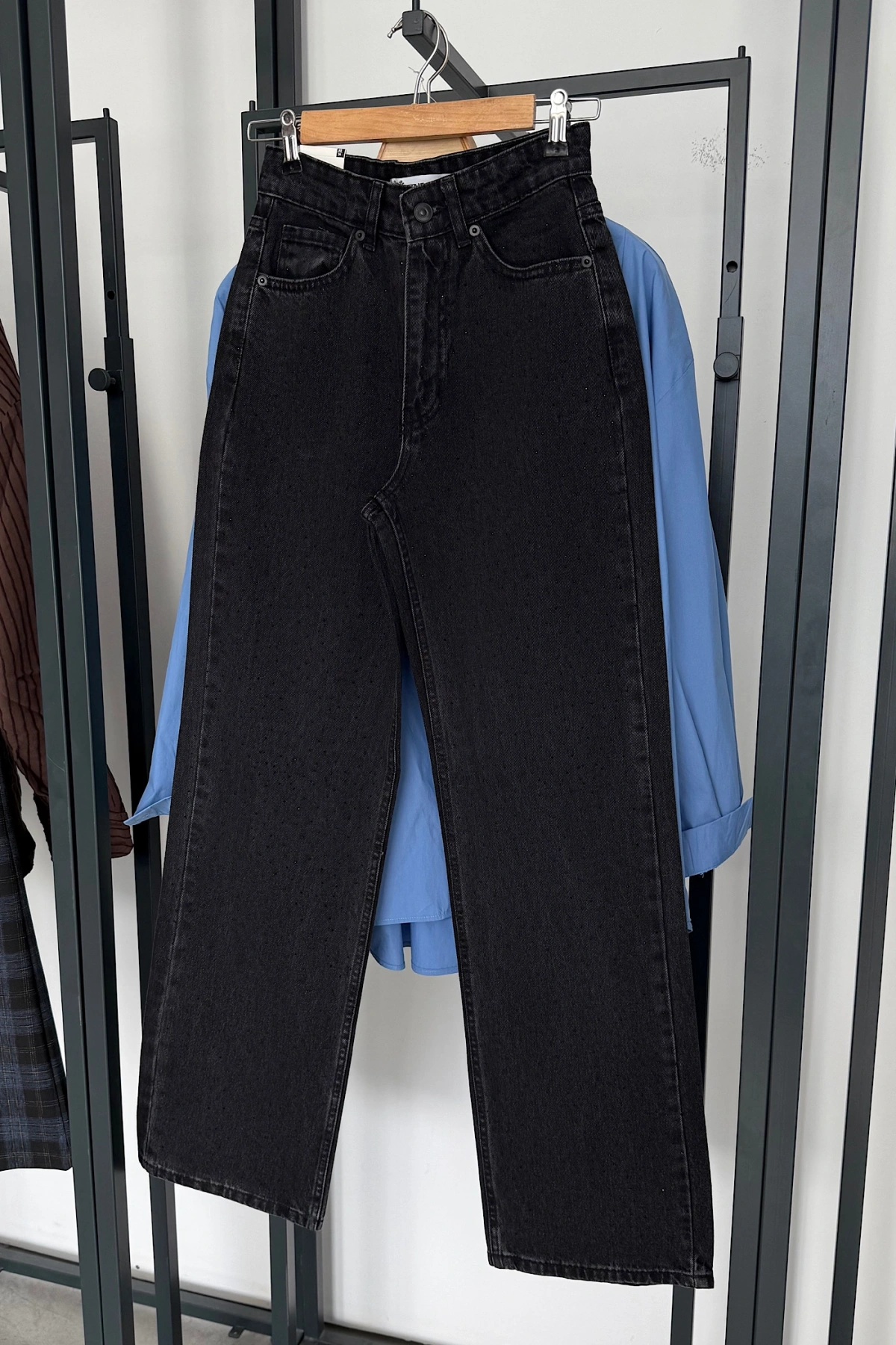 Straight Fit Taşlı Jean Siyah