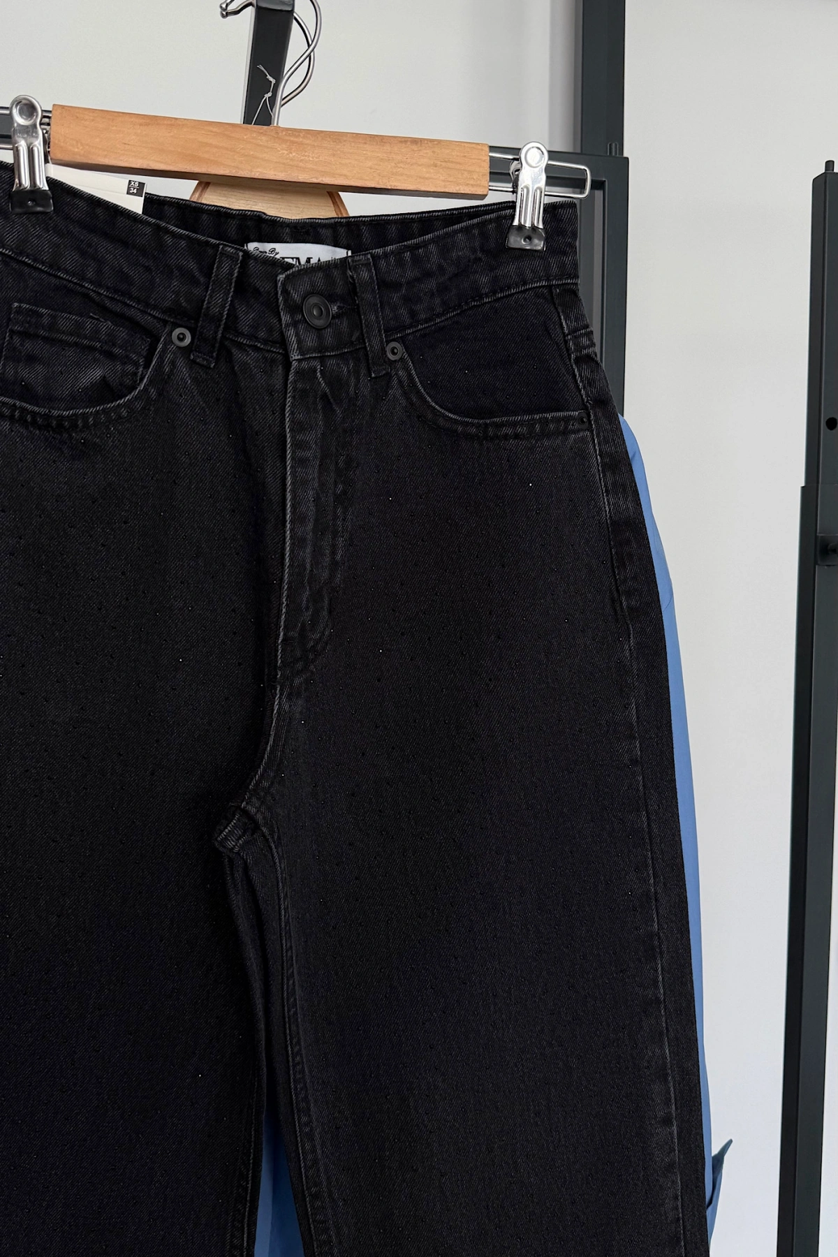 Straight Fit Taşlı Jean Siyah