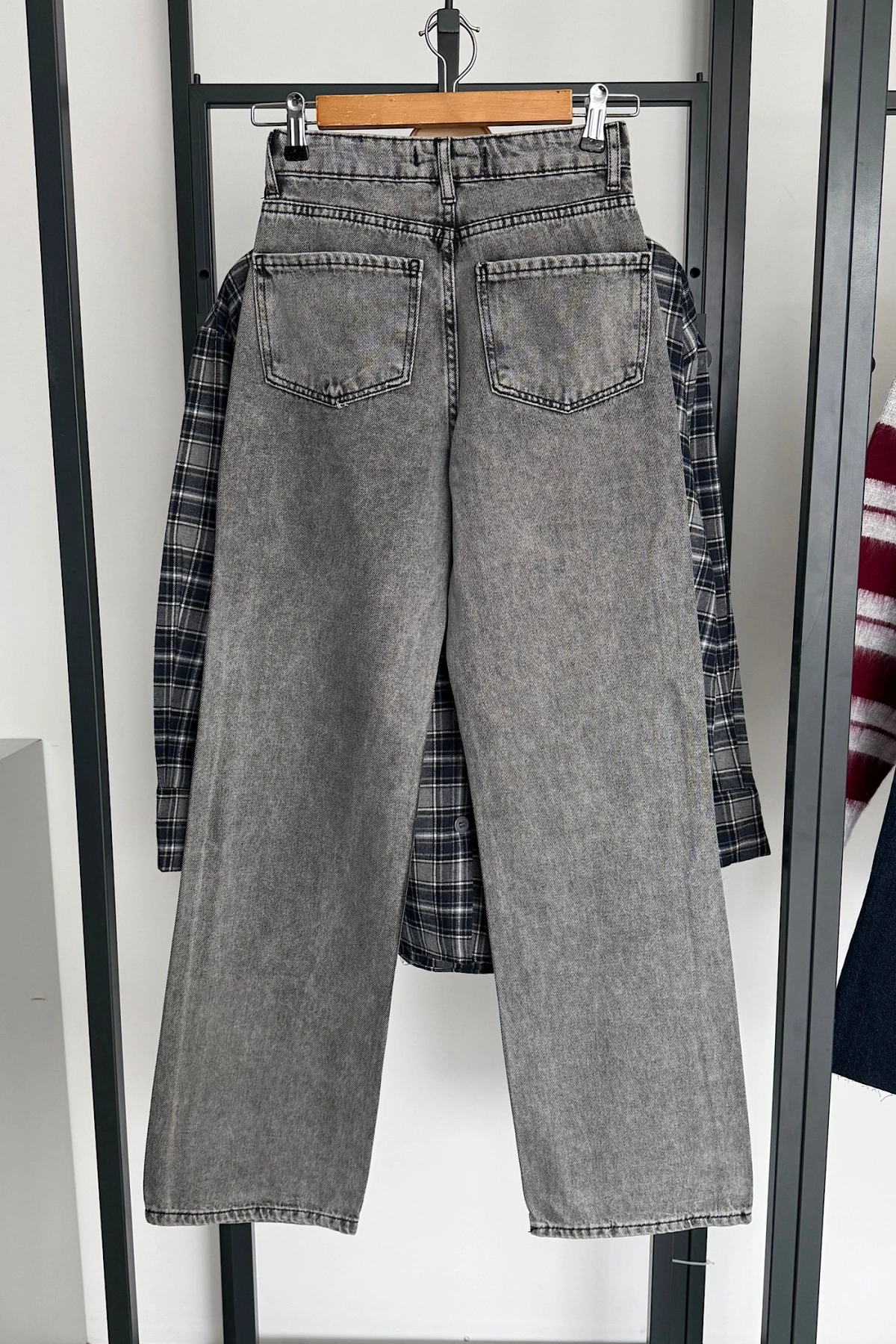 Straight Fit Vintage Görünümlü Jean Gri