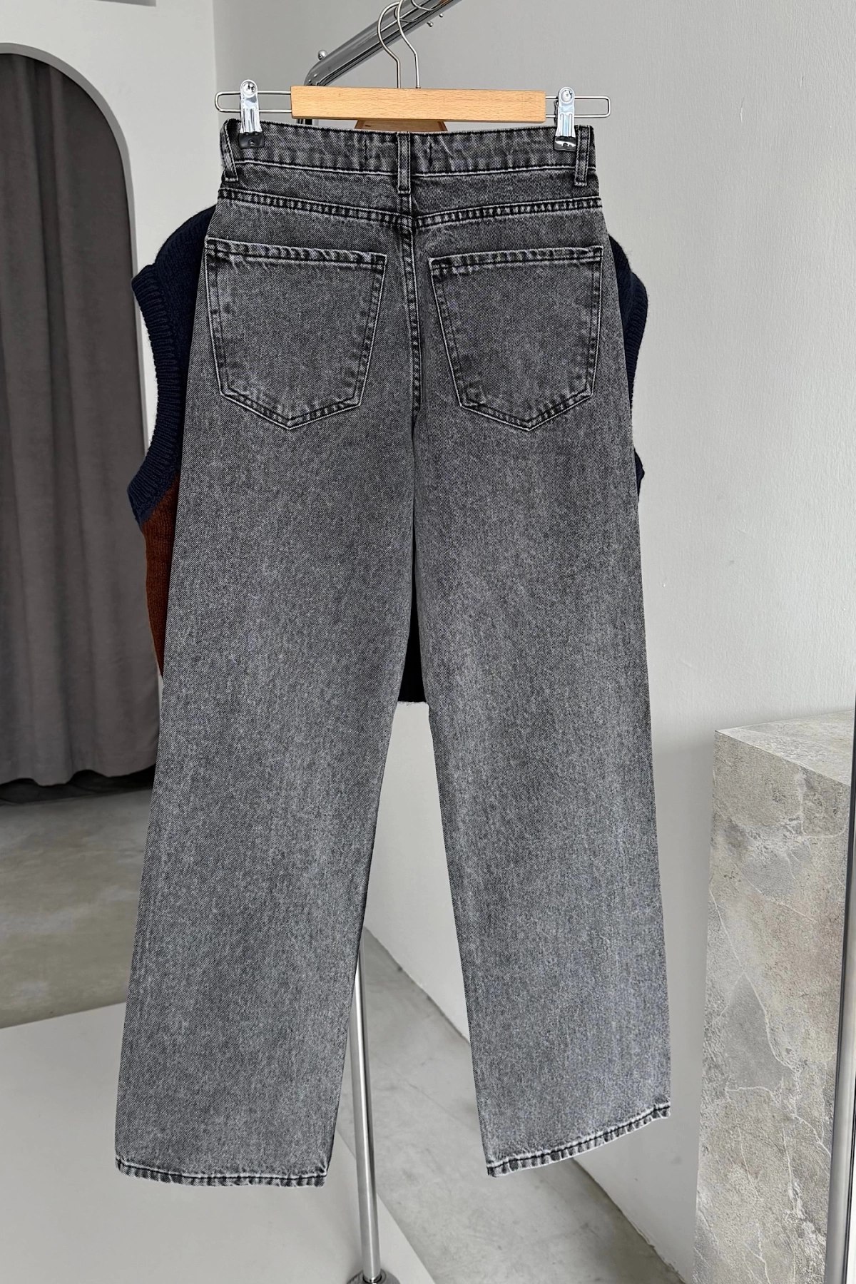 Straight Fit Vintage Görünümlü Jean Gri Yıkamalı