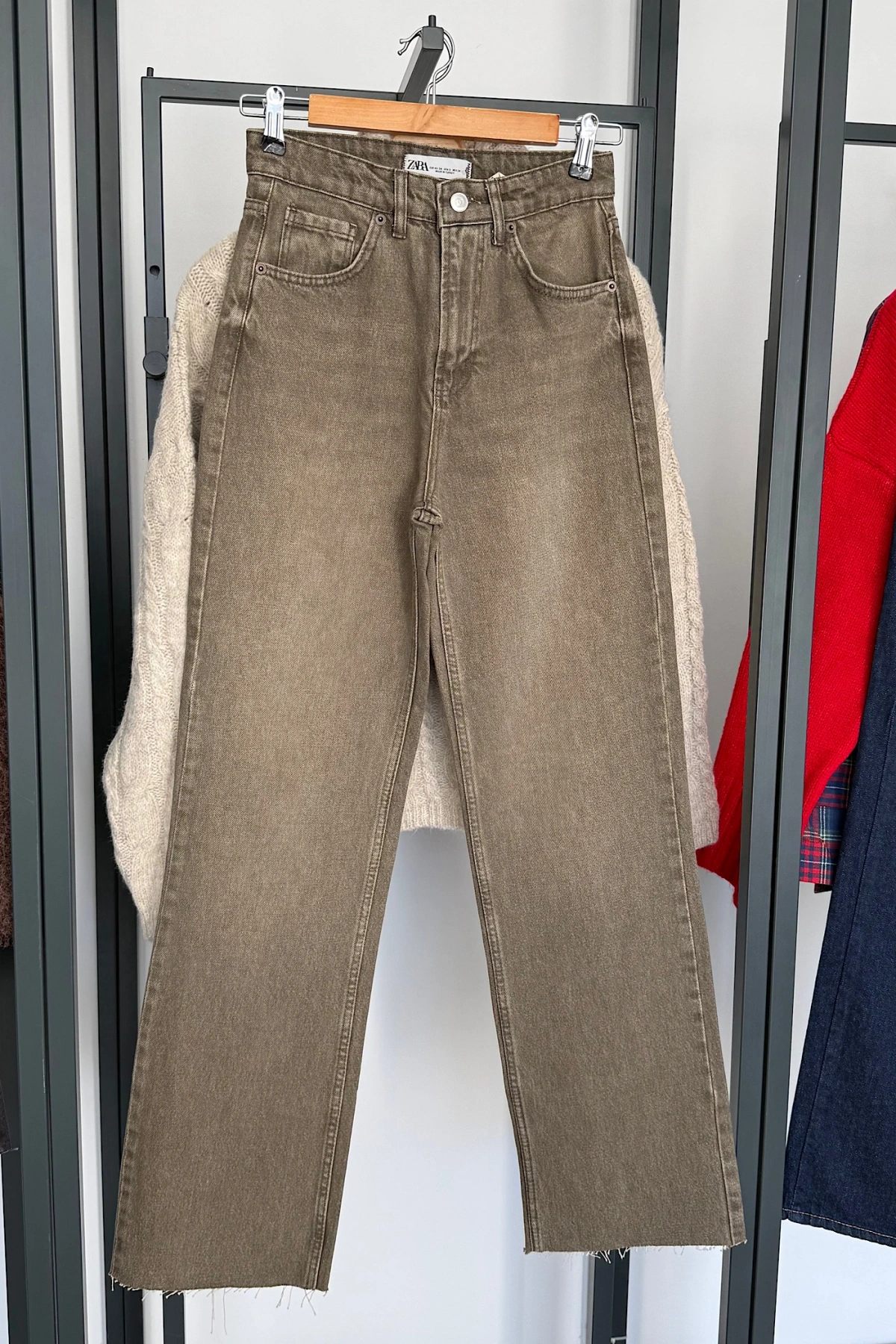 Straight Fit Vintage Görünümlü Kesik Paça Jean Haki