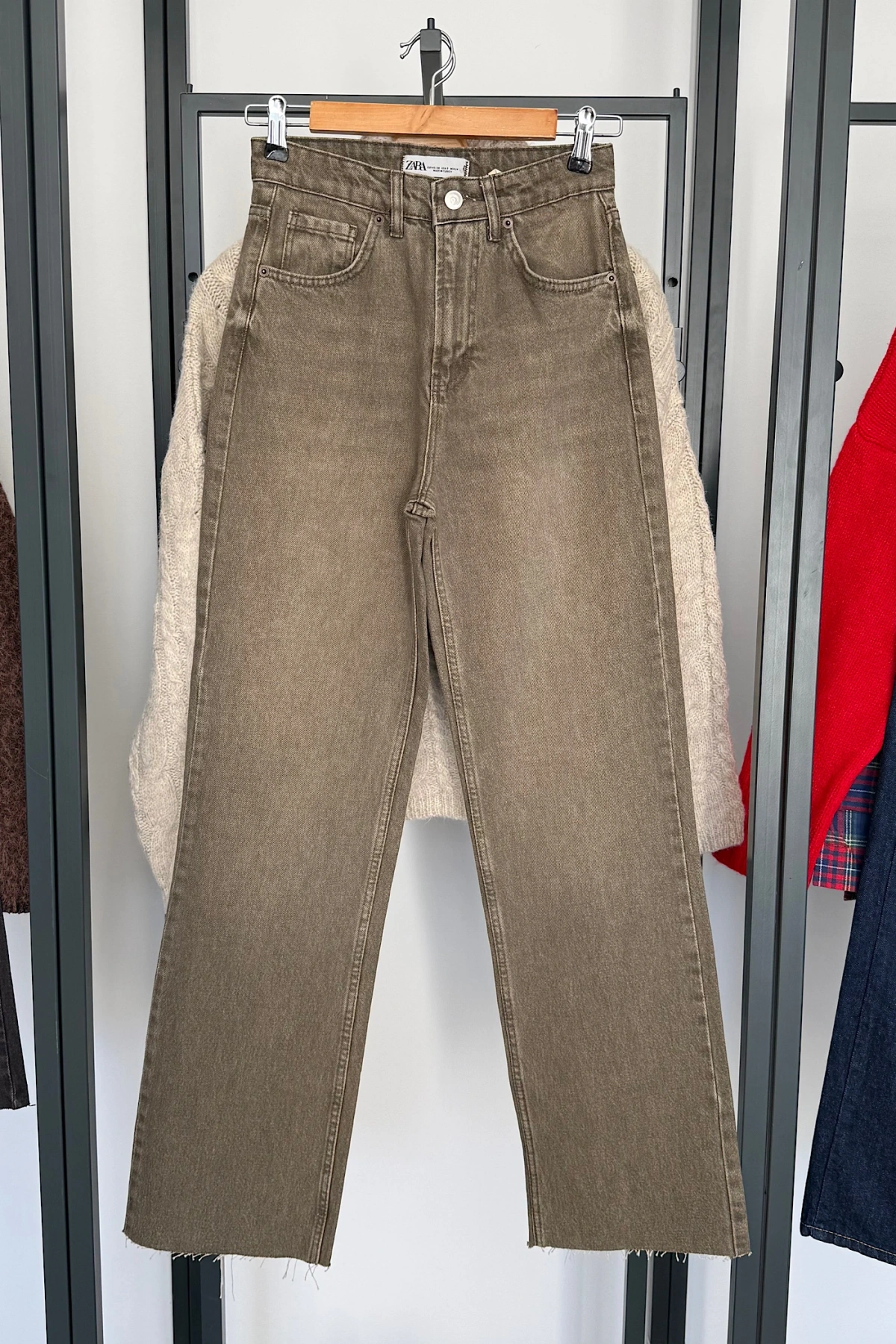 Straight Fit Vintage Görünümlü Kesik Paça Jean Haki