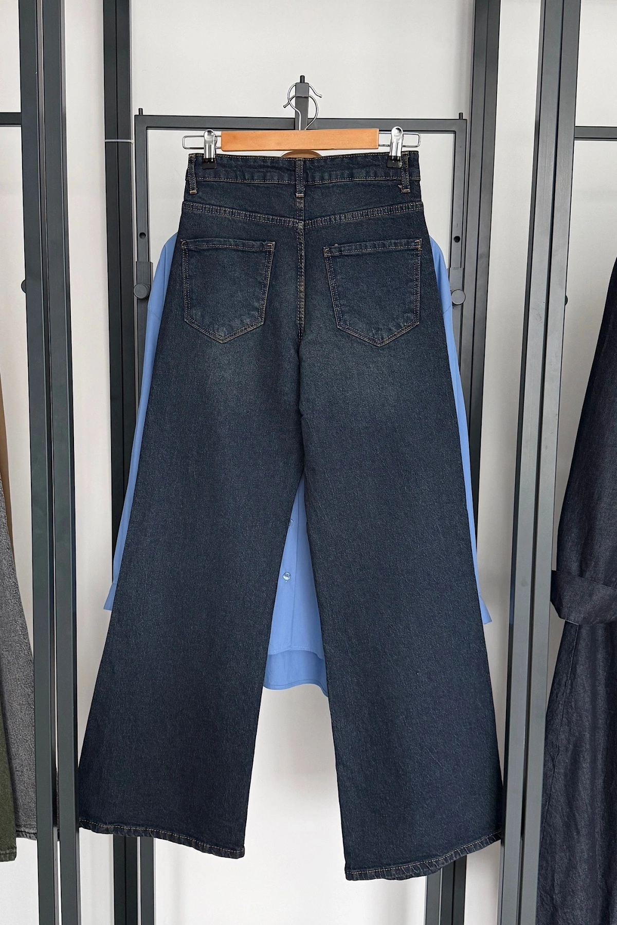 Straight Geniş Paça Jean Koyu Lacivert