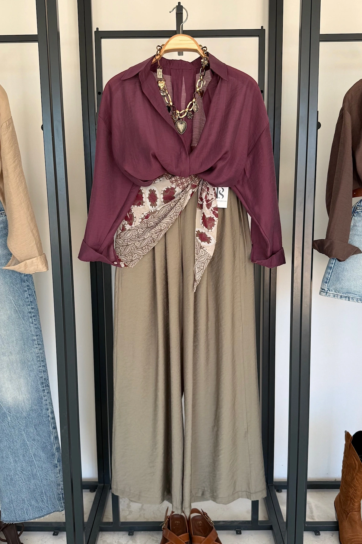 Üç Düğmeli Basic Gömlek Bordo