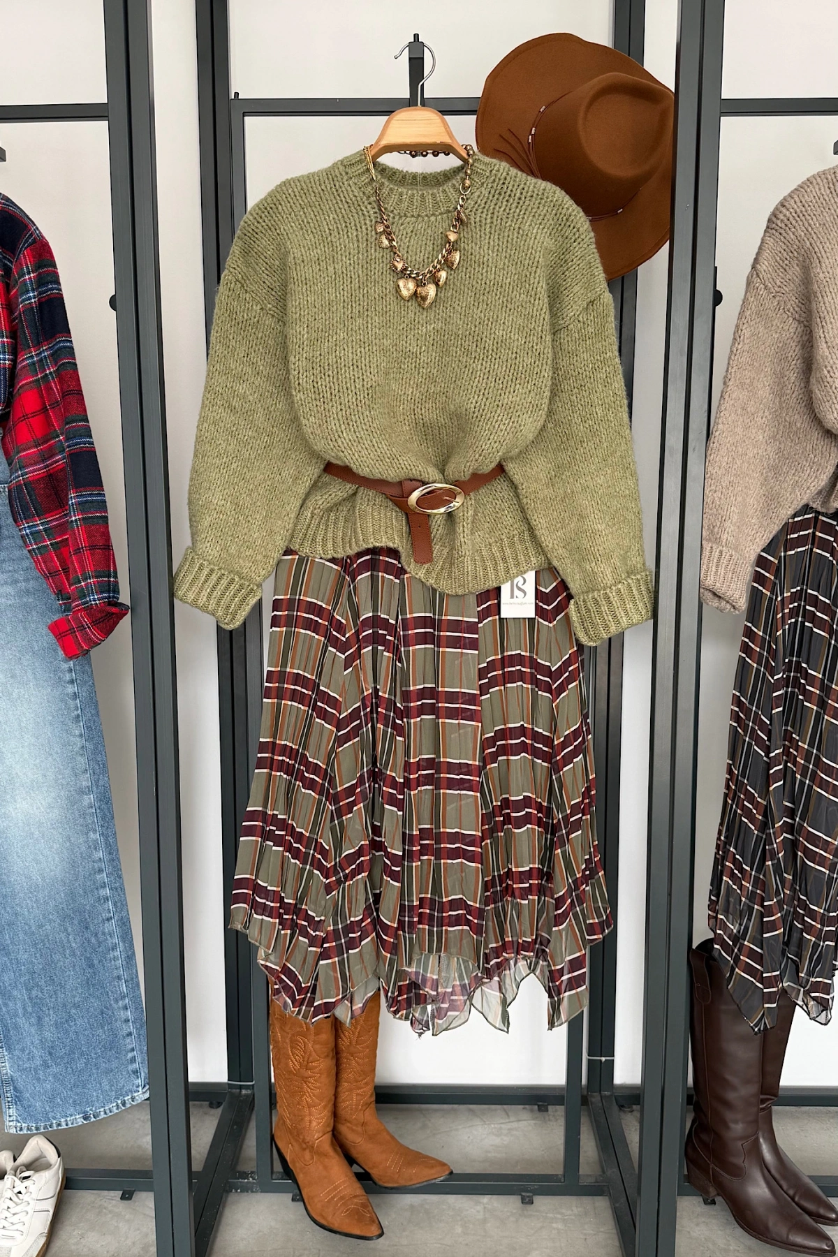 Uzun Kollu Kazak Açık Yeşil