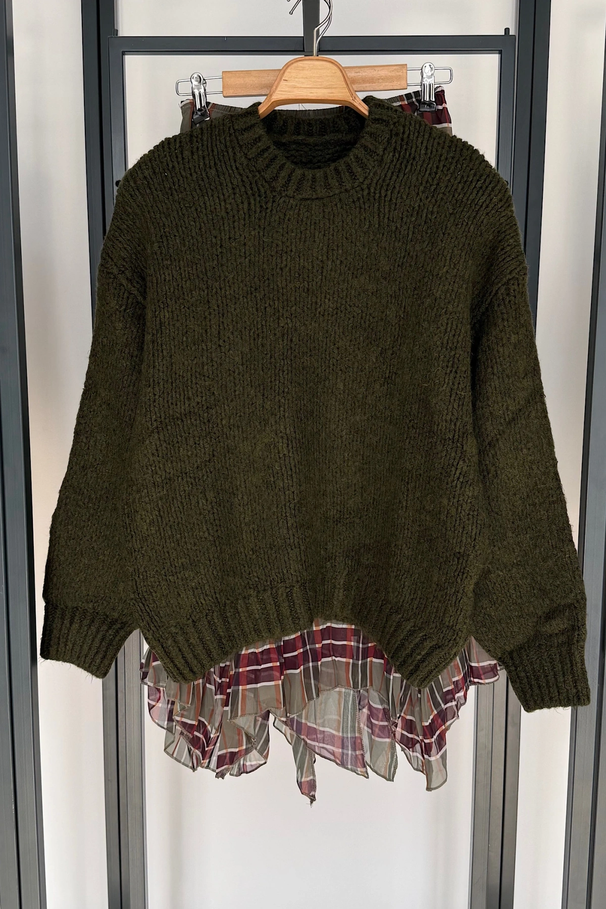 Uzun Kollu Kazak Haki