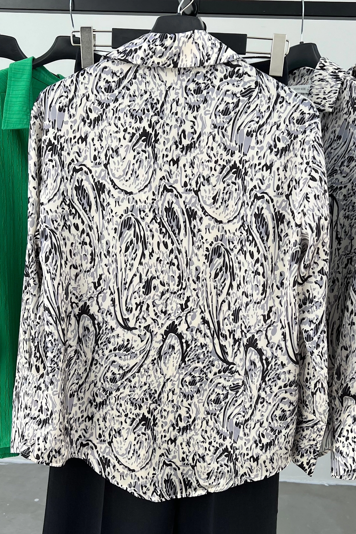 V-Neck Satin Patterned Shirt
