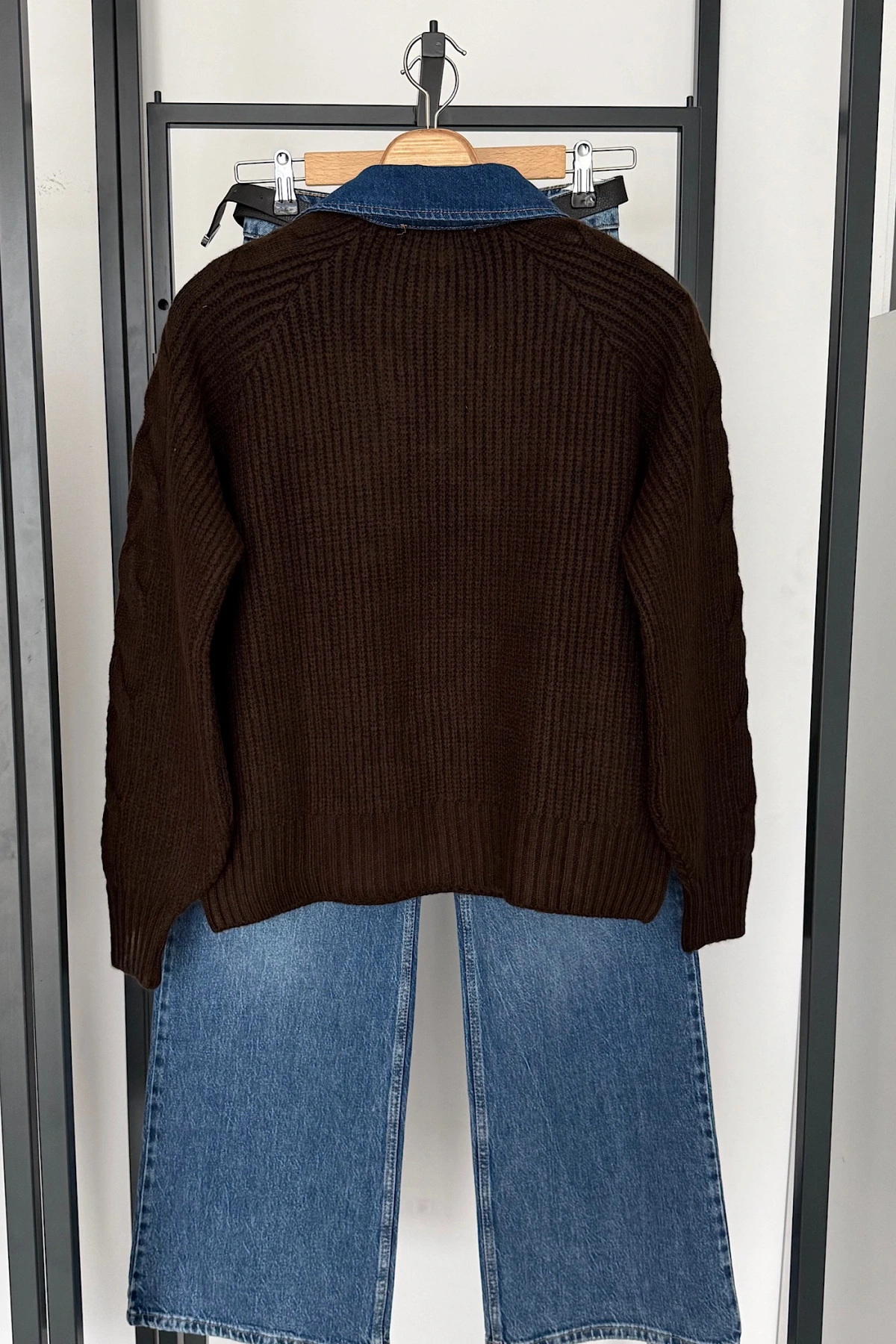 Yakası Kot Kazak Koyu Kahve-Mavi