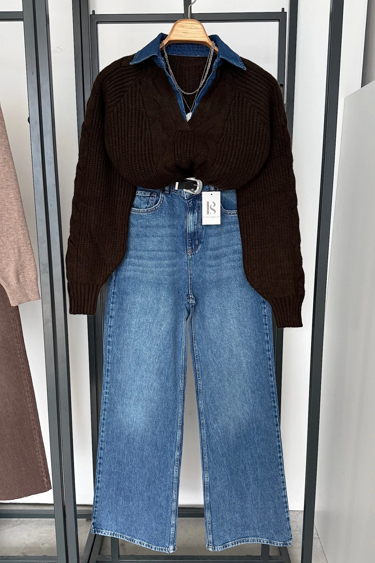 Yakası Kot Kazak Koyu Kahve-Mavi