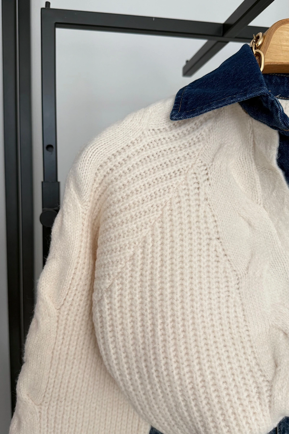 Yakası Kot Kazak Koyu Krem-Mavi