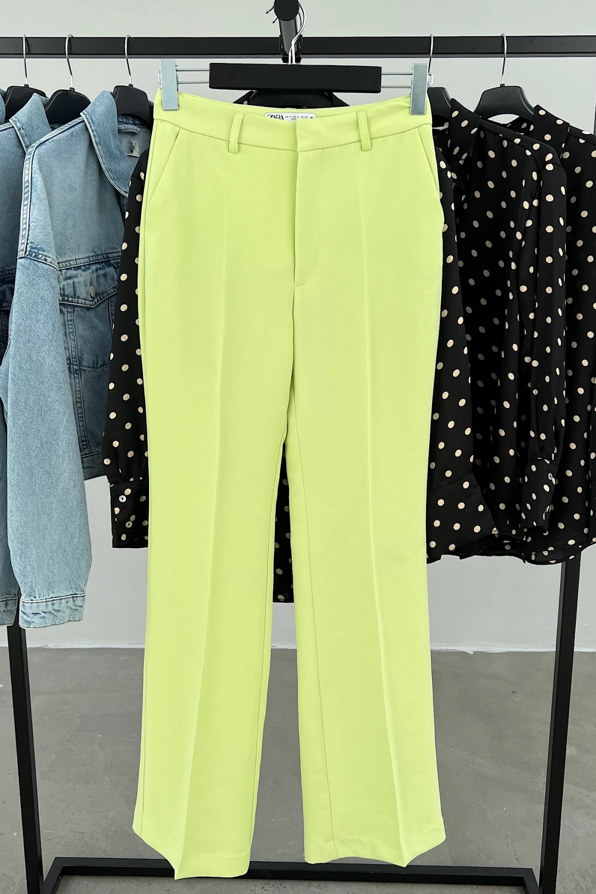 Yüksek Bel İspanyol Dökümlü Kumaş Pantolon Neon
