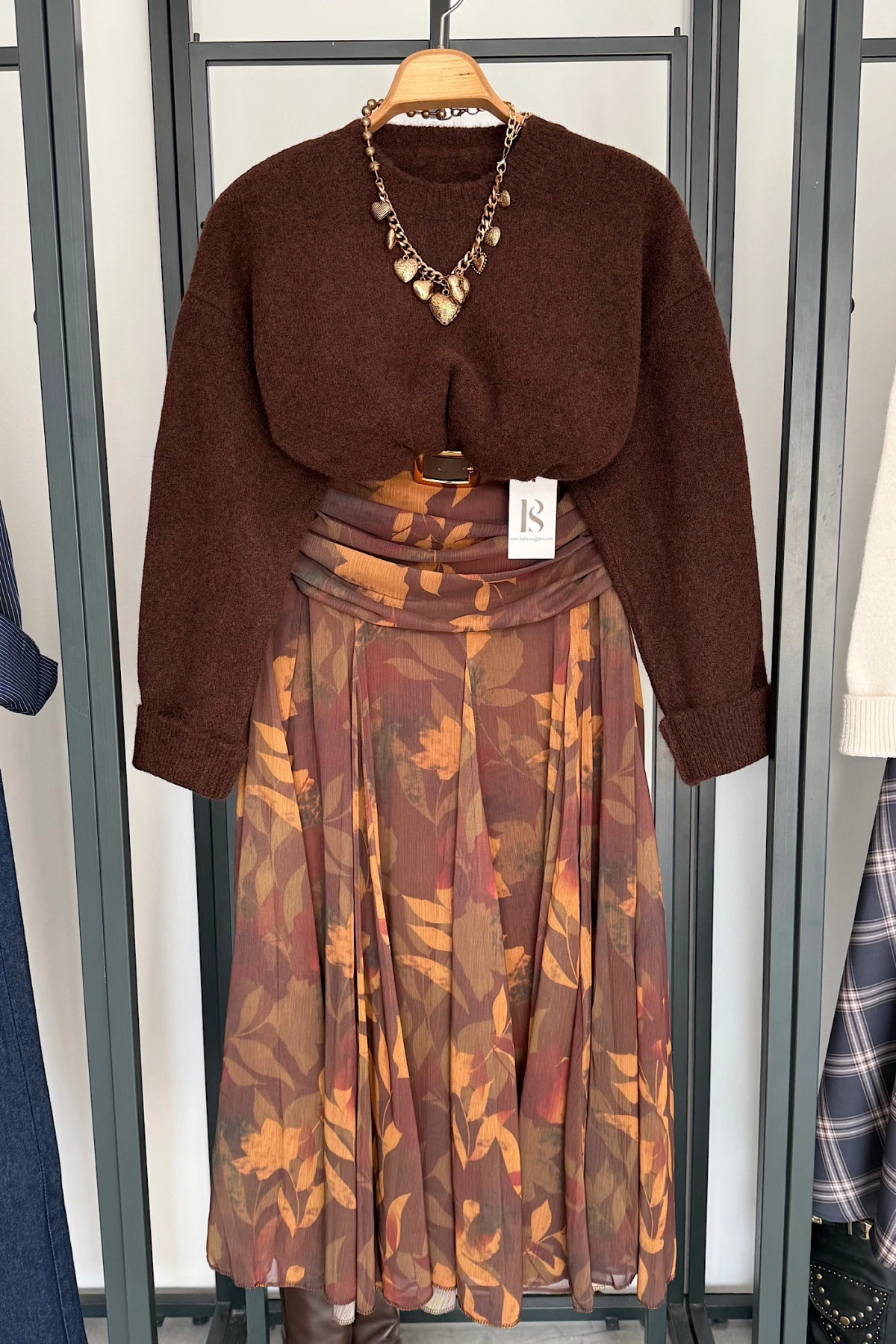 Yumuşak Dokulu Bisiklet Yaka Kazak Kahverengi