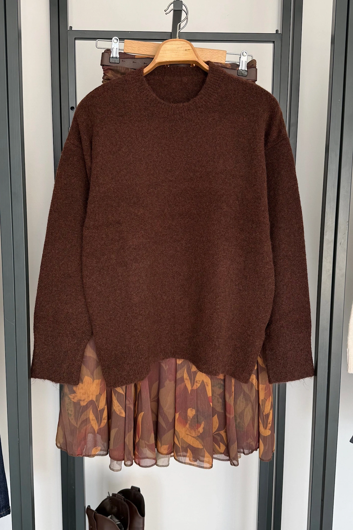 Yumuşak Dokulu Bisiklet Yaka Kazak Kahverengi