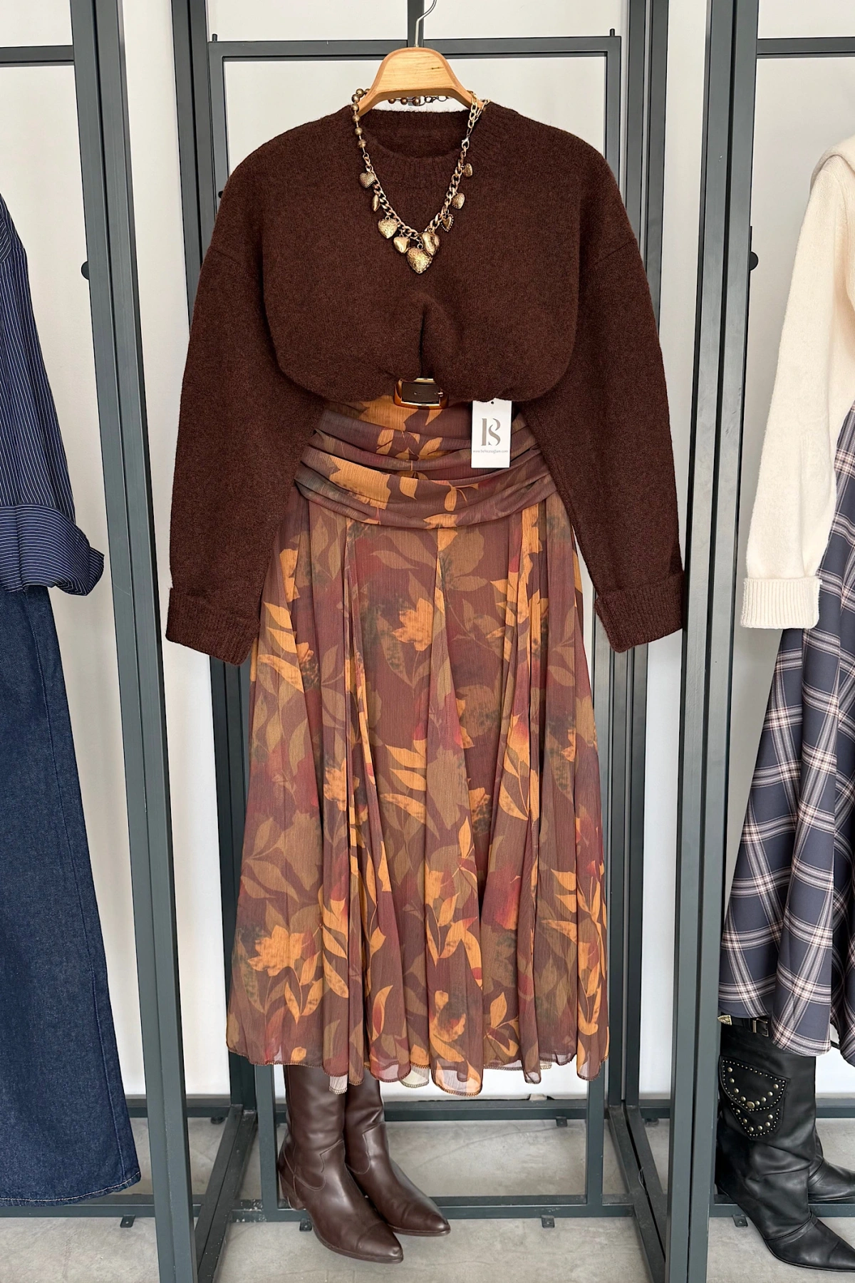 Yumuşak Dokulu Bisiklet Yaka Kazak Kahverengi