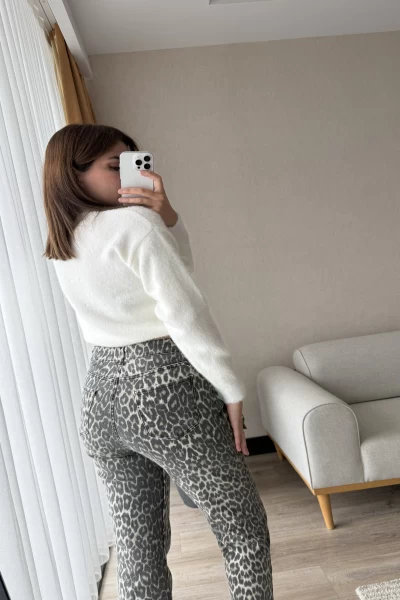 Leoparlı Boyfit Pantolon