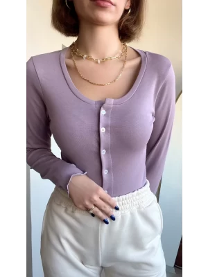Lila Hırka