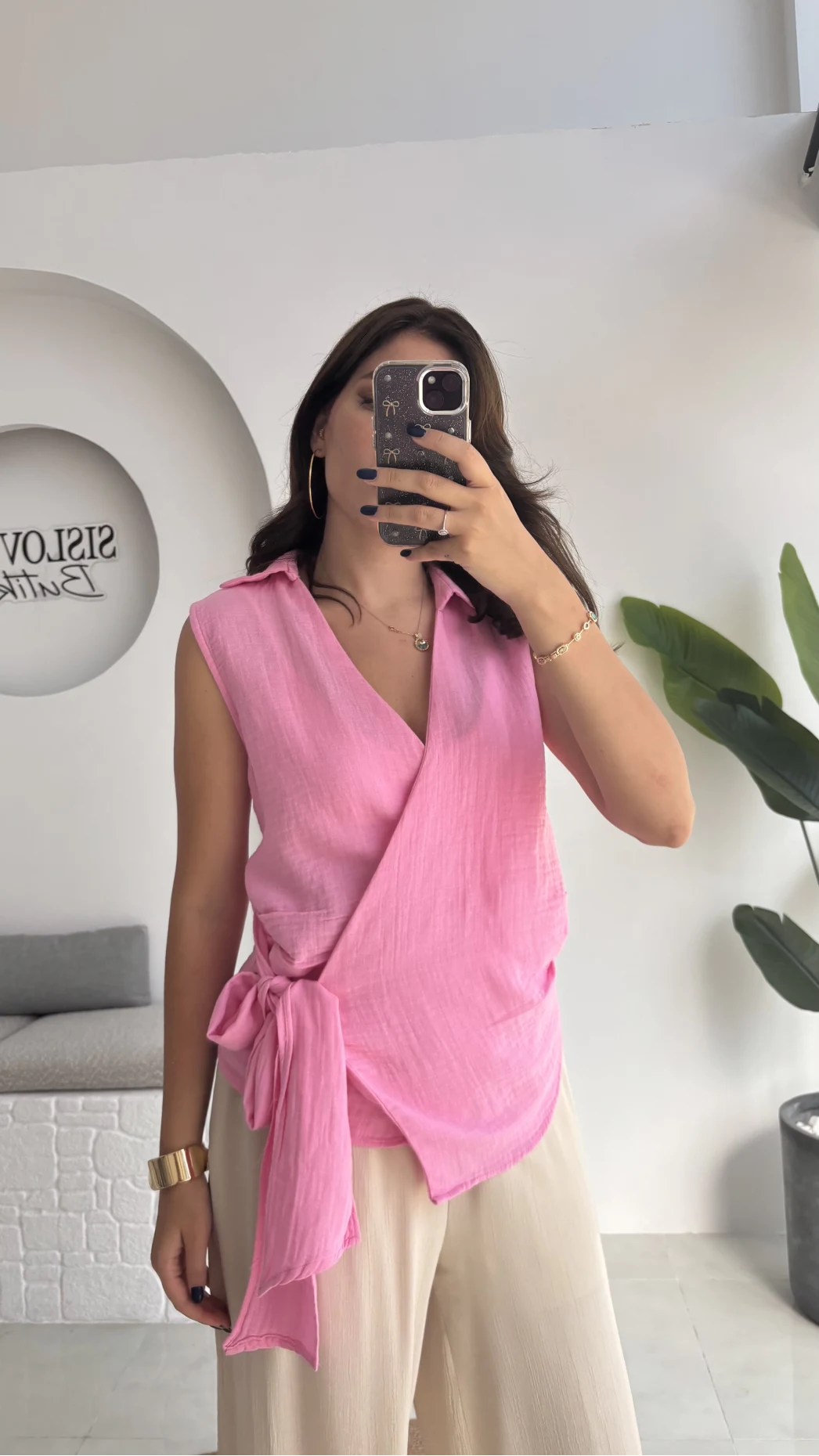 1036 - Rarity Polo Yaka Sıfır Kol Müslin Bluz - Şeker Pembesi